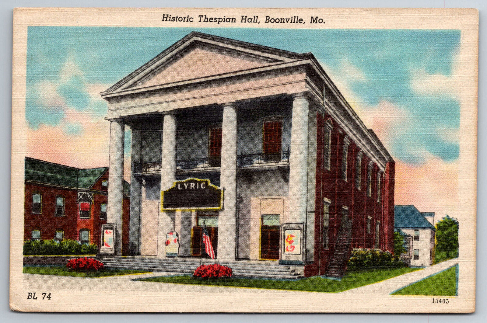 Vintage Postcard MO Boonville Thespian Hall Street View Linen ~10425