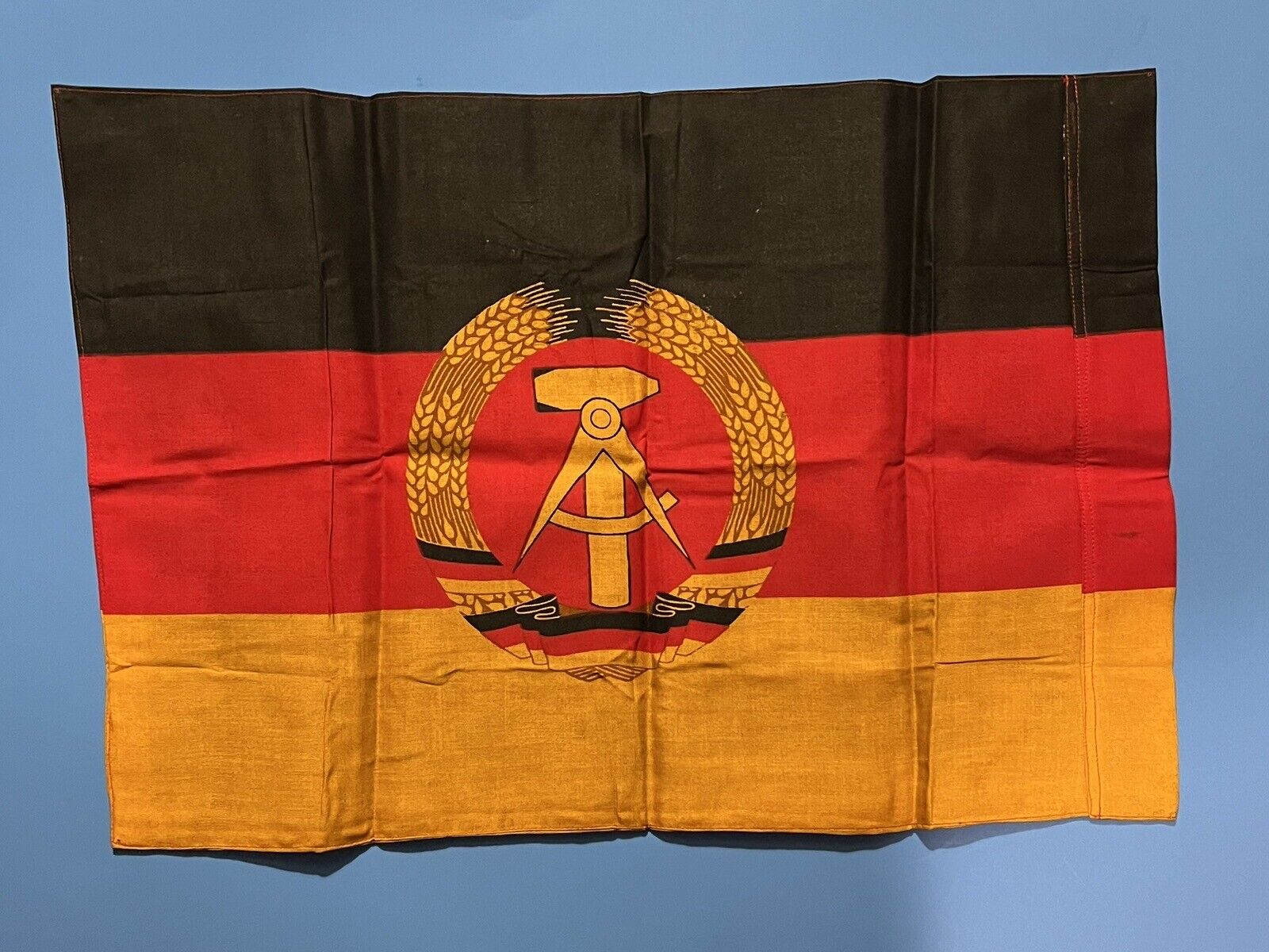 socialist /communist East german GDR Flag 1985 ( VEB \
