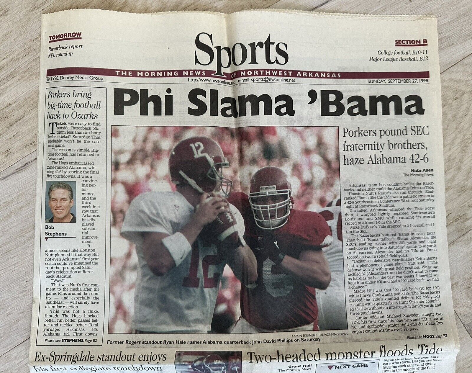 Arkansas Razorbacks Alabama Crimson Tide SEC Football Game Sports Page 9/27/1998