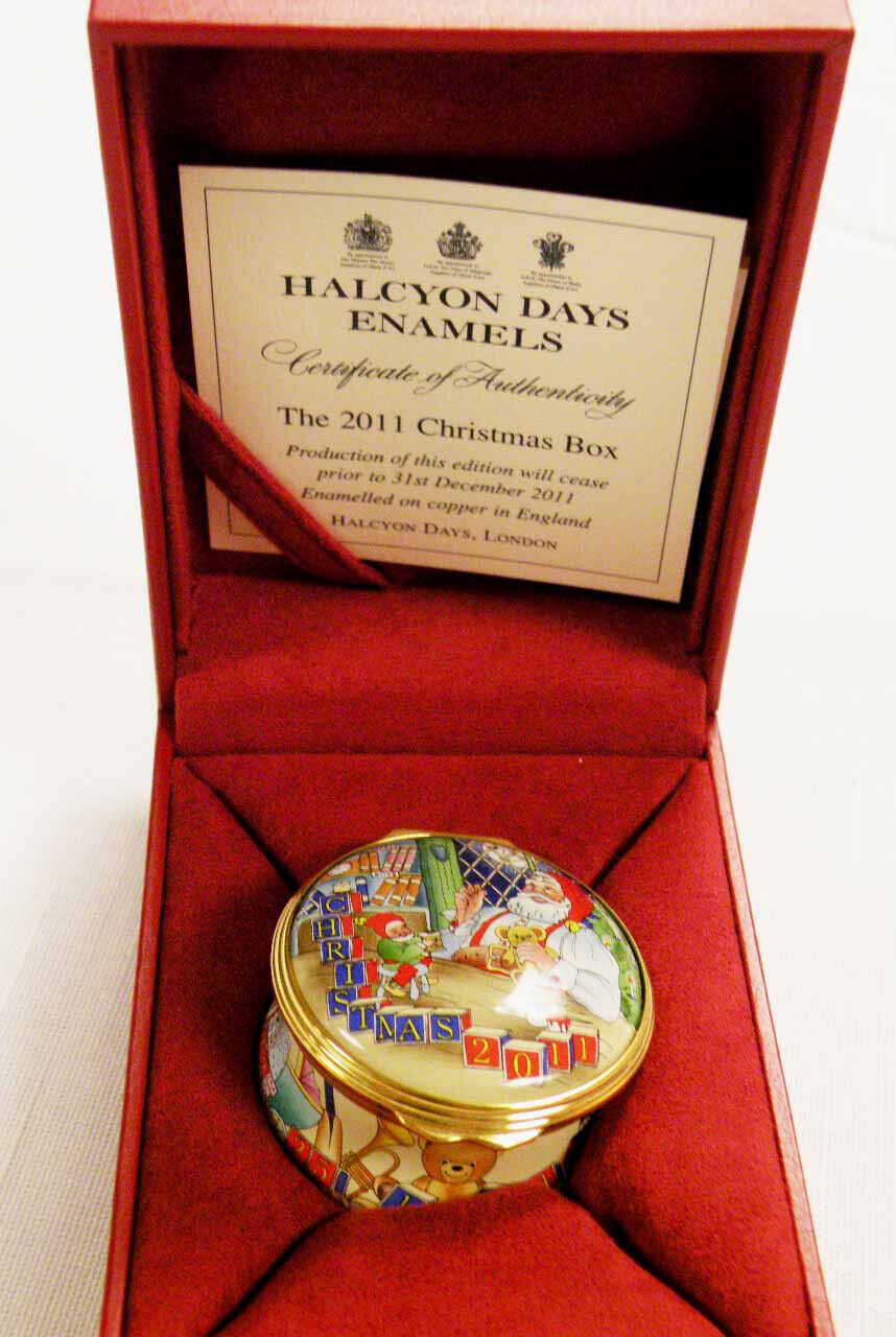Halcyon Days Enamels - 2011 Christmas Box, Enameled on copper - Bilston, England