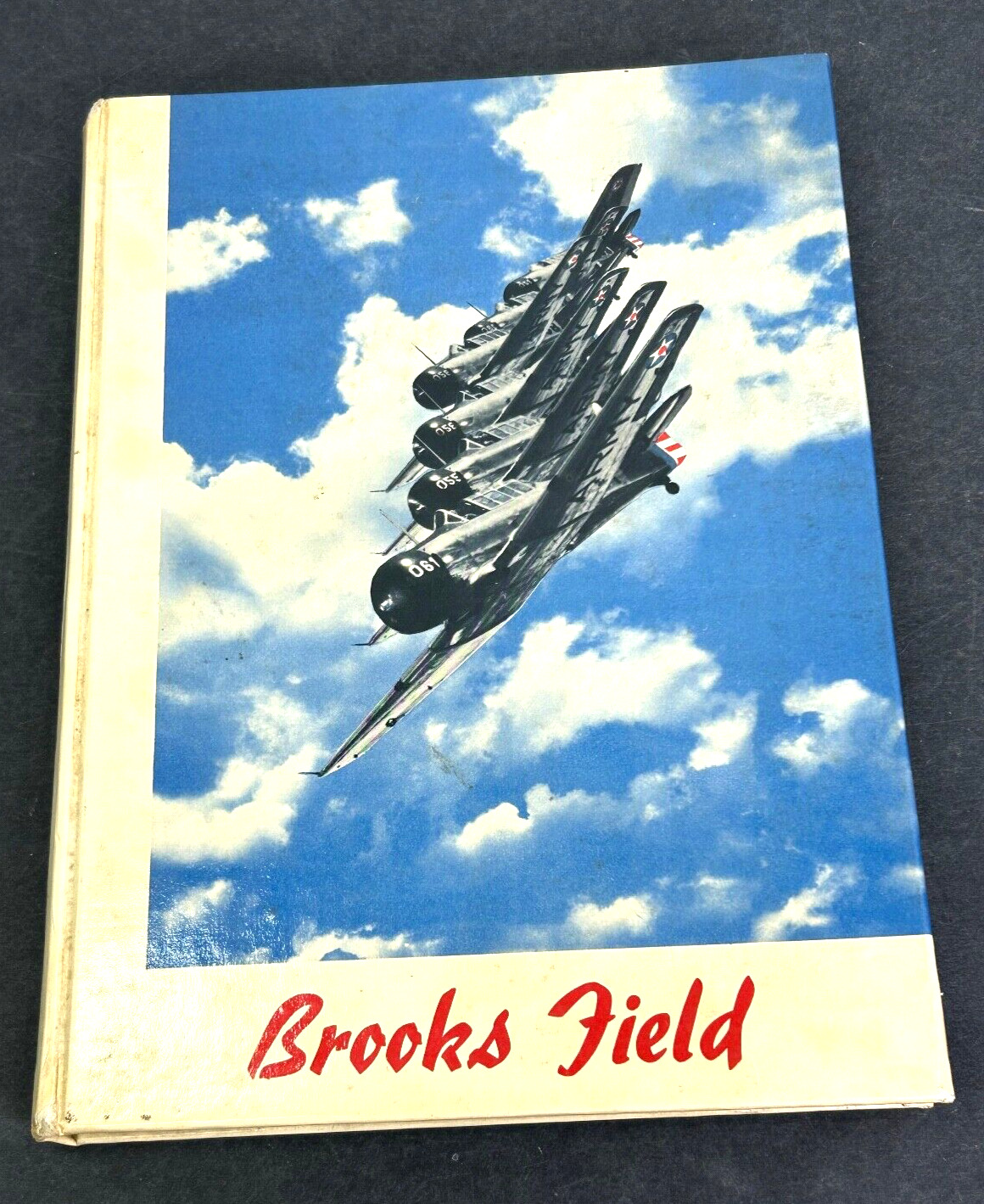 1941 USAAF Brooks Field Observer Advanced Flying School Yearbook