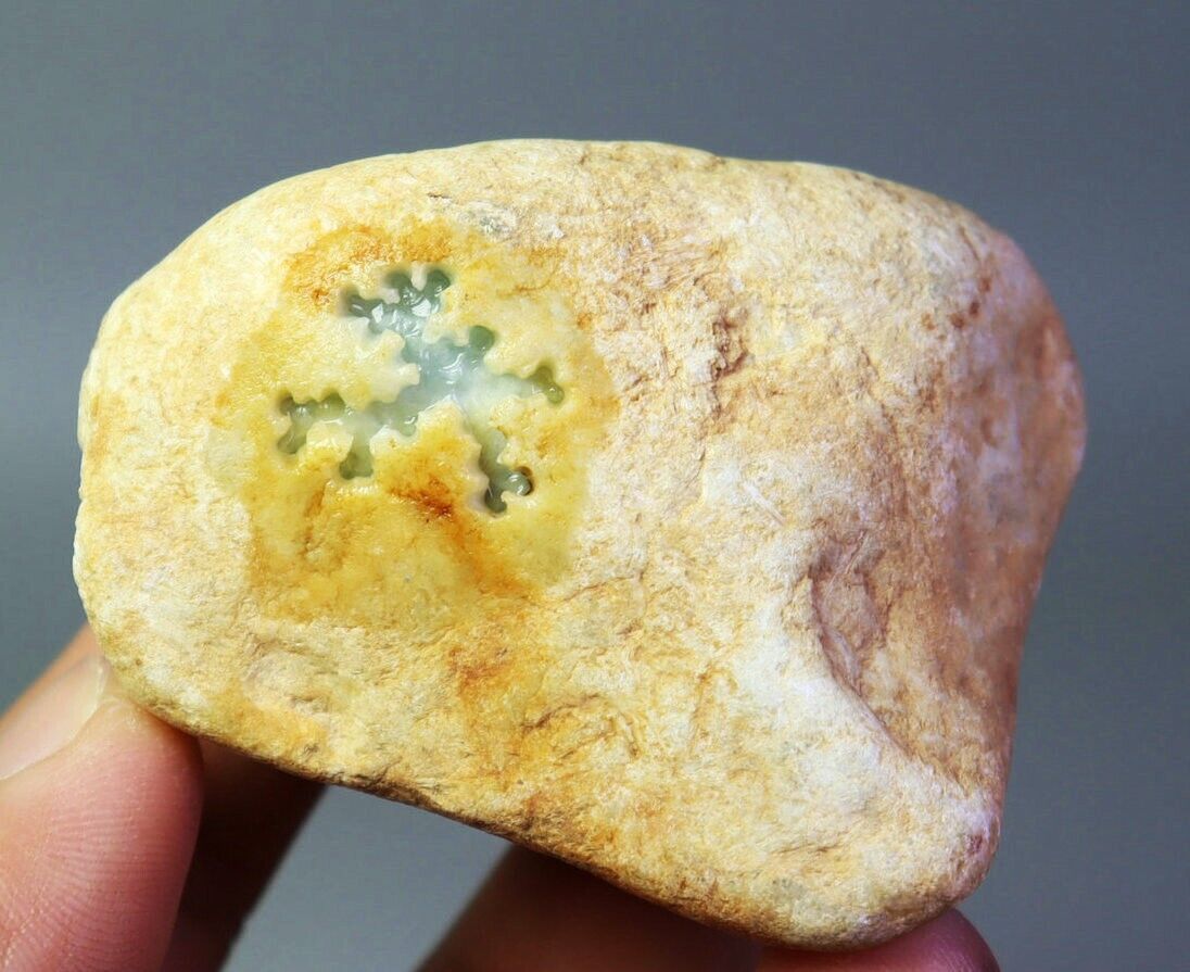 Natural Jadeite Boulder - Rough Raw Cut Natural Crystal Jade Stone Specimen 141g