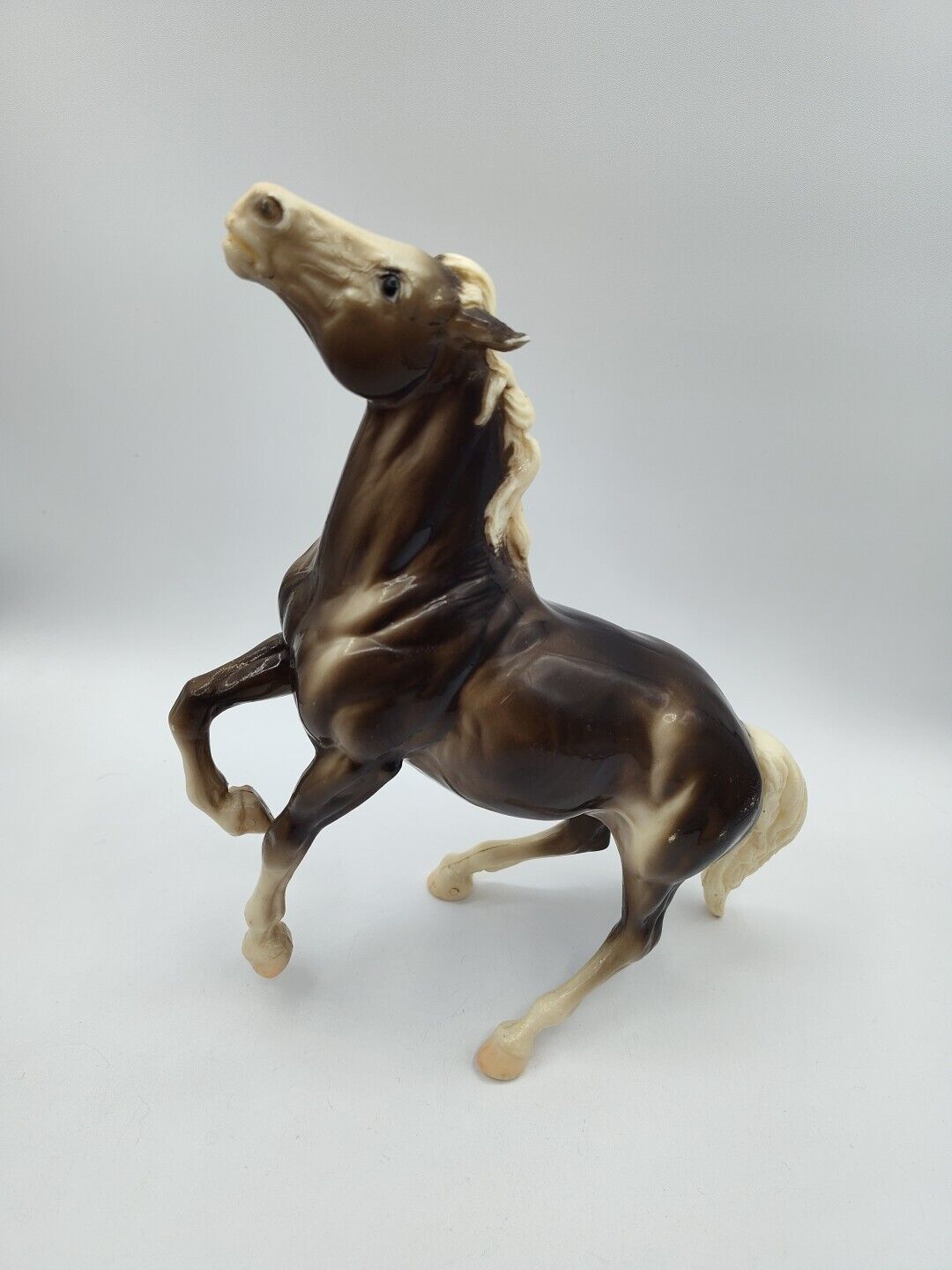 Vintage Breyer #88 Glossy Dark Charcoal Diablo the Semi-Rearing Mustang Horse
