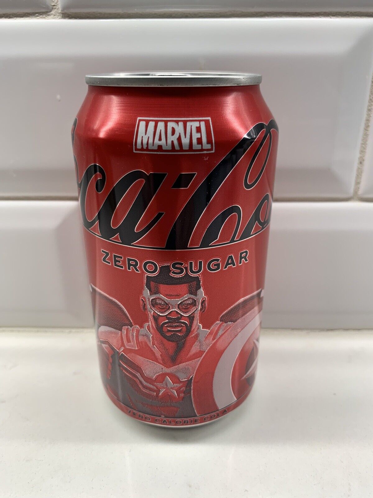 NEW LIMITED EDITION MARVEL Captain America COKE COKA COLA ZERO SUGAR 12 FLOZ CAN