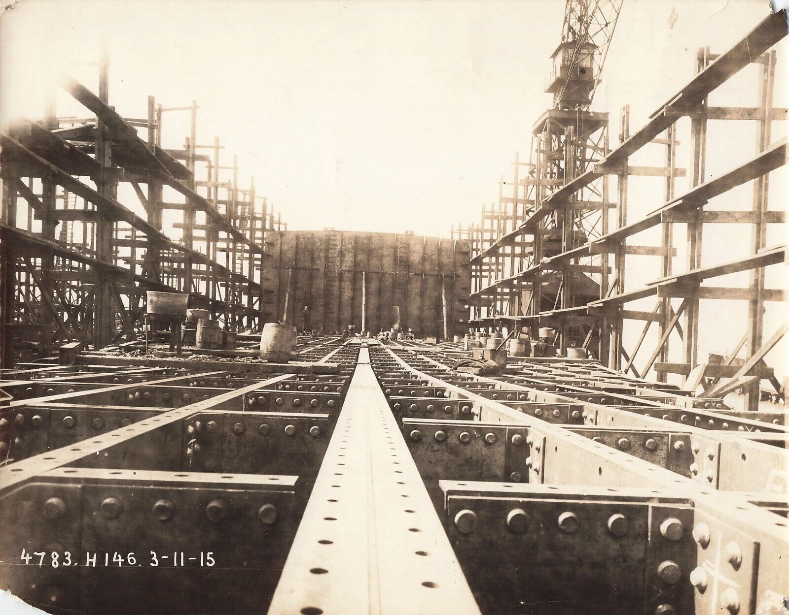 Bethlehem Steel 1915 Press Photo Delaware Shipyard Bulkhead Frame Hull *P135a
