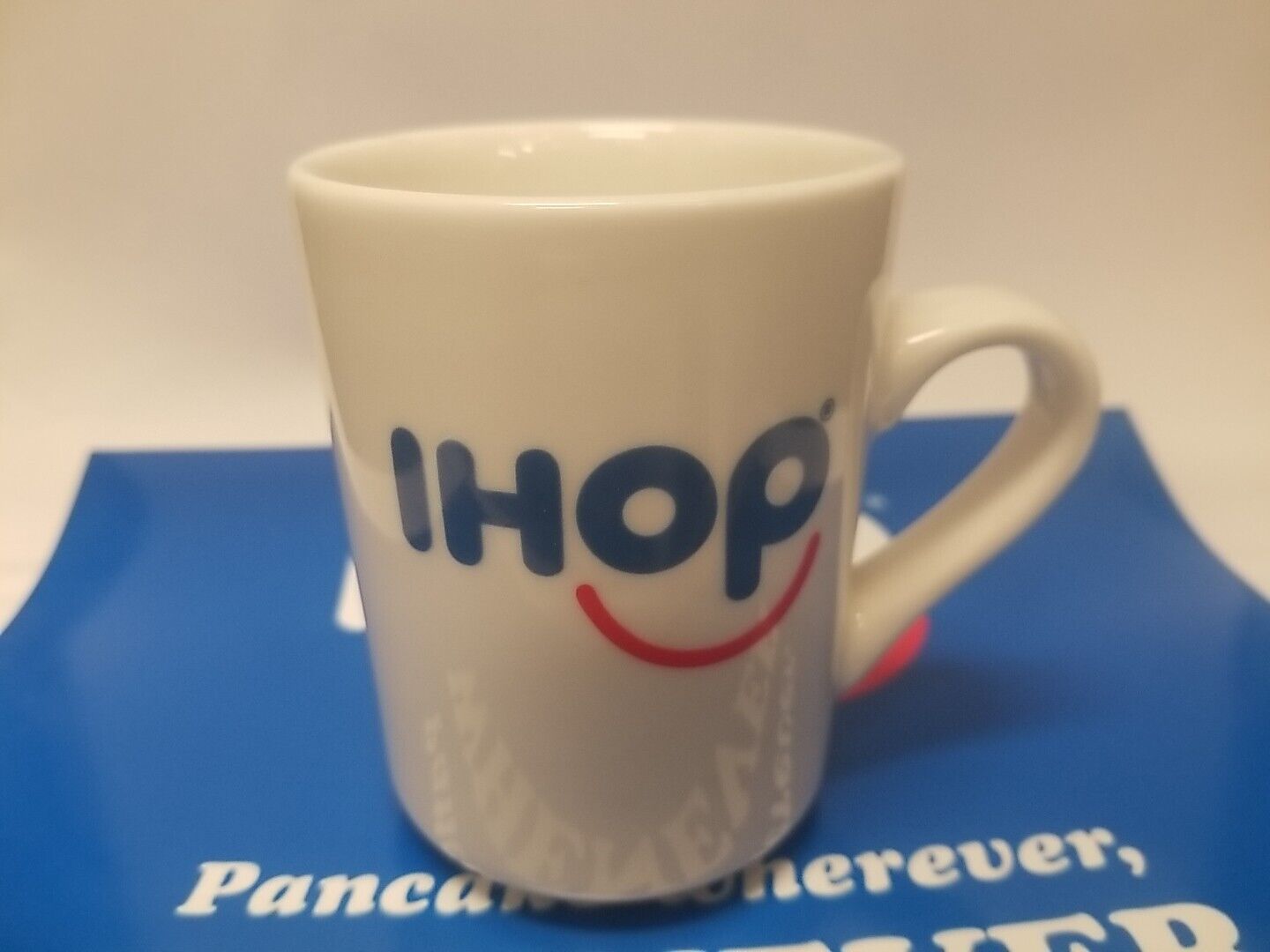 IHOP New White Ceramic Coffee Tea Mug 8 oz Smiley Logo Tuxton House of Pancakes 