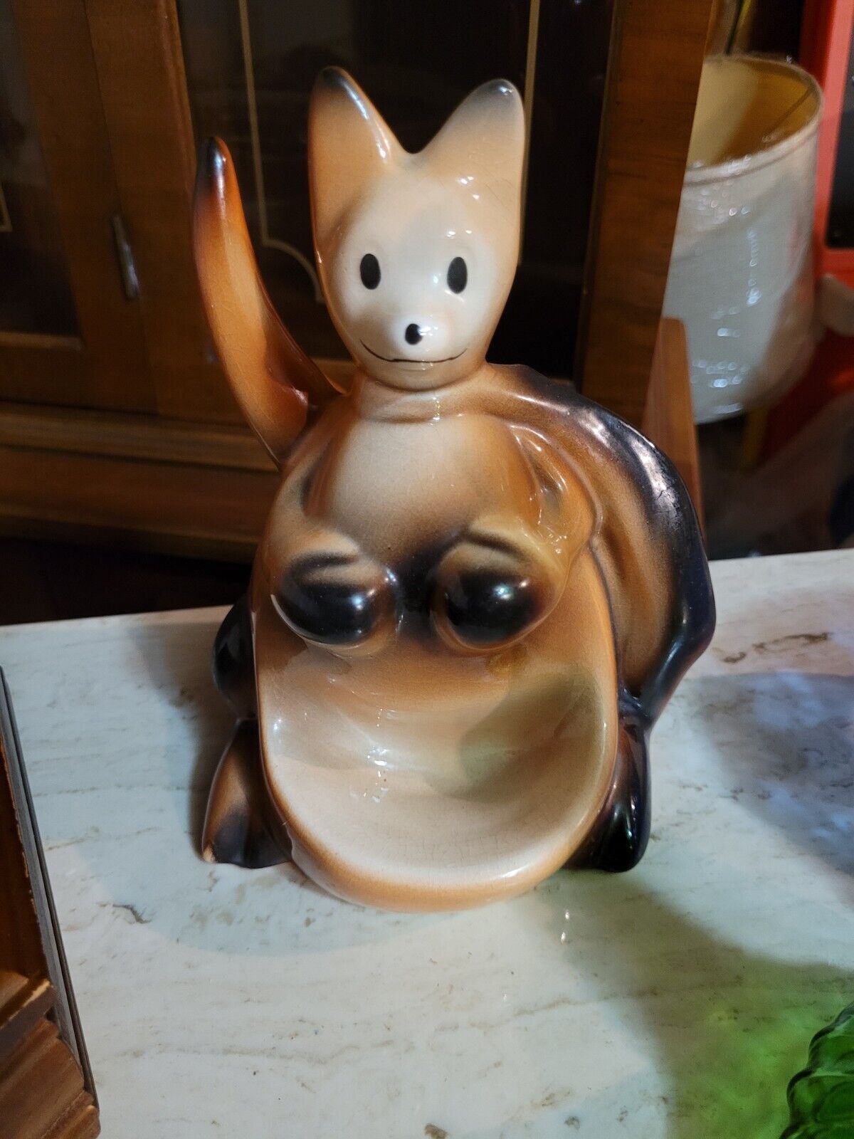 VINTAGE Ceramic Anthropomorphic Boxing Kangaroo Dresser Caddy Dish Pulp Fiction