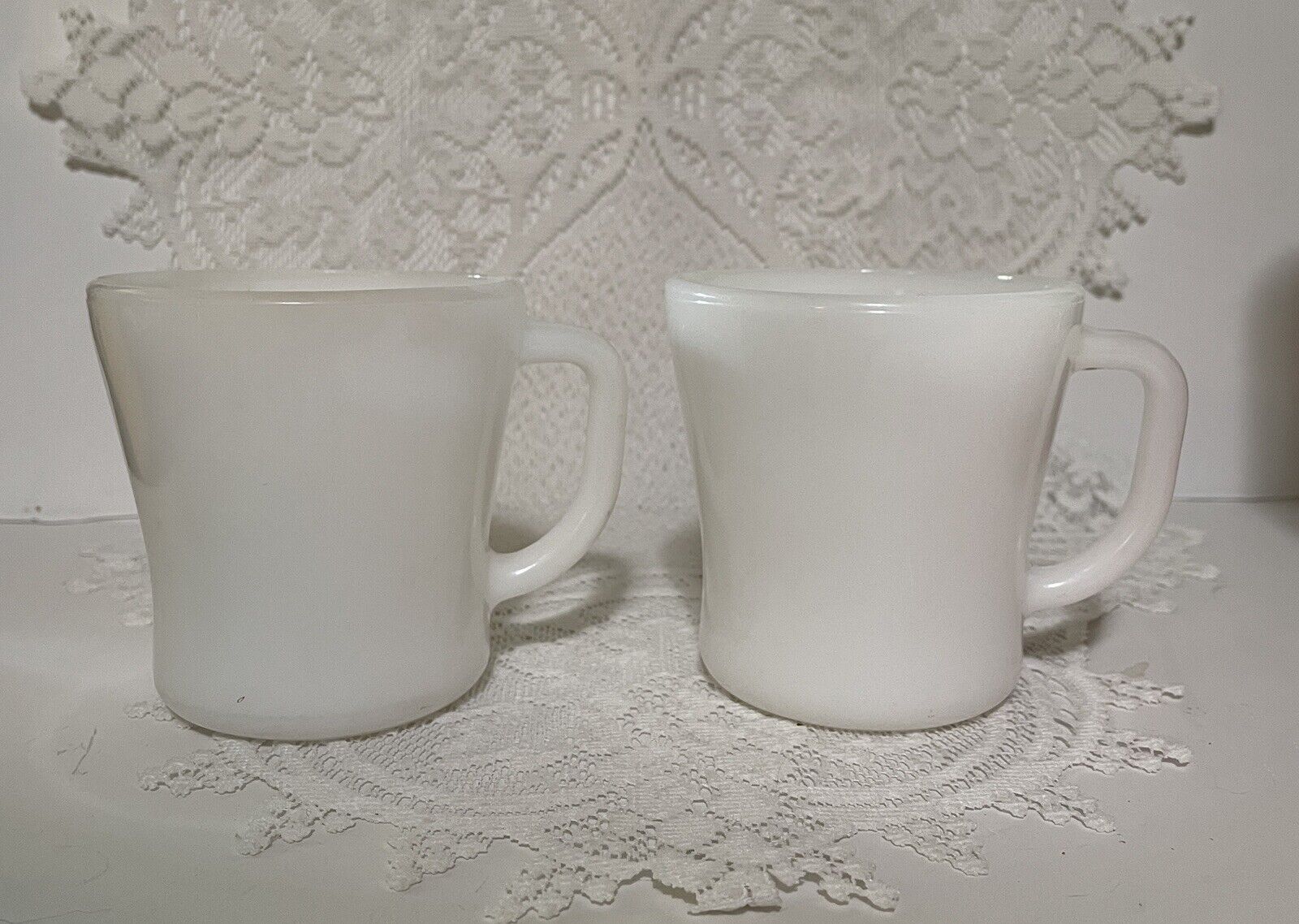 2 Vintage Federal Coffee Mugs Cup White Milk Glass Heat Proof USA