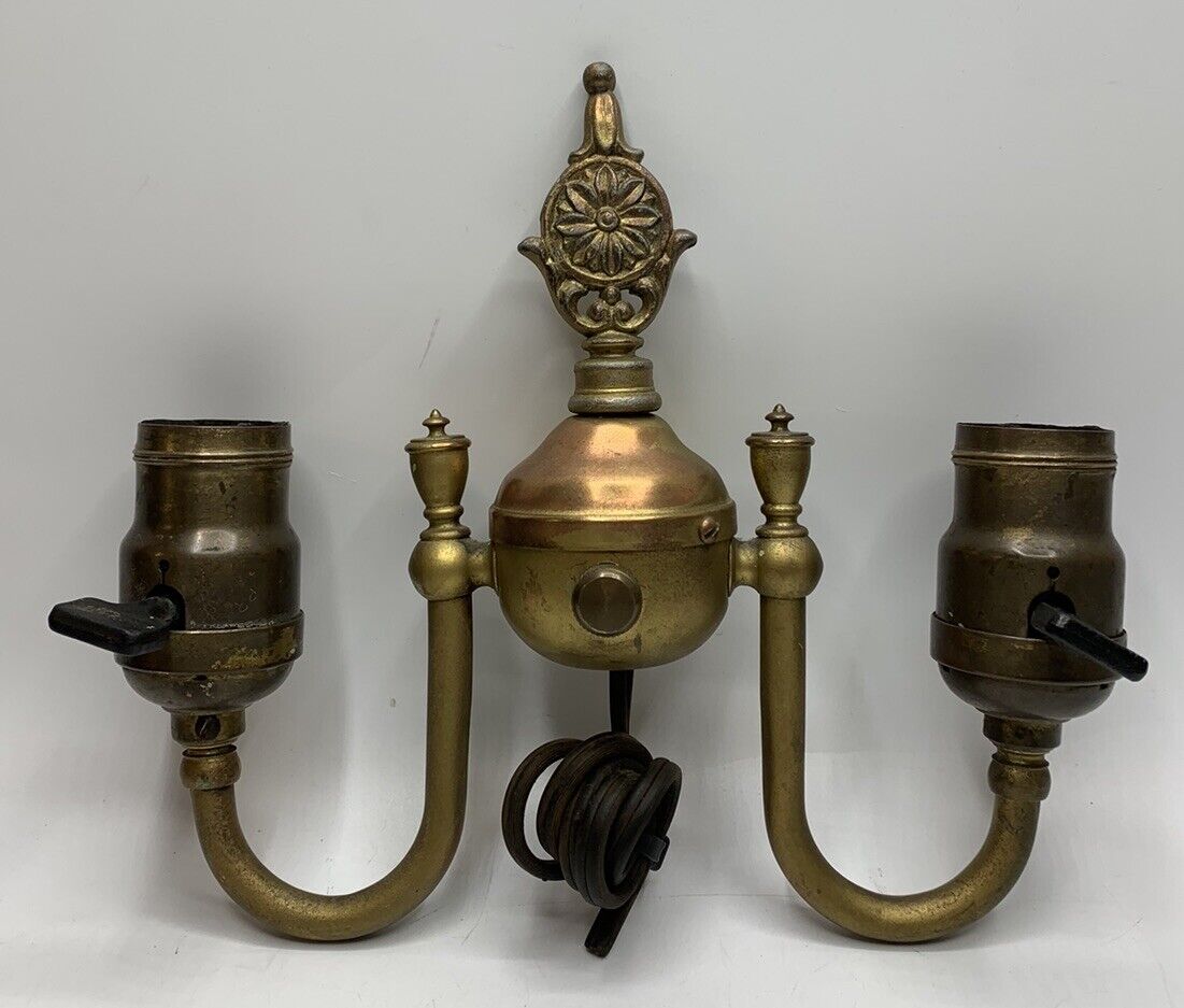 Antique BRYANT Double Socket Key Paddle Lamp Brass Cluster Vintage LAMP PARTS