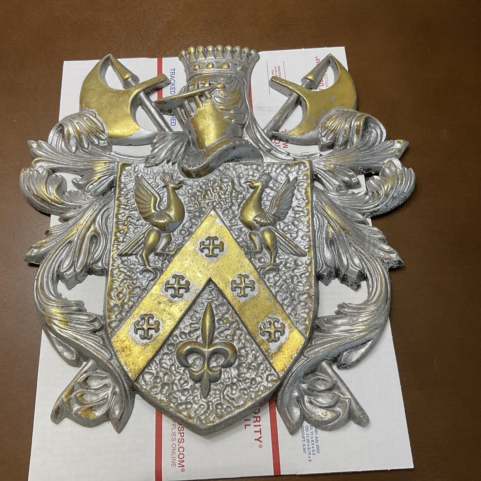 Vintage Cast Aluminum Medieval Coat of Arms Eagle Plaque Crest Hanging 18” X 18”