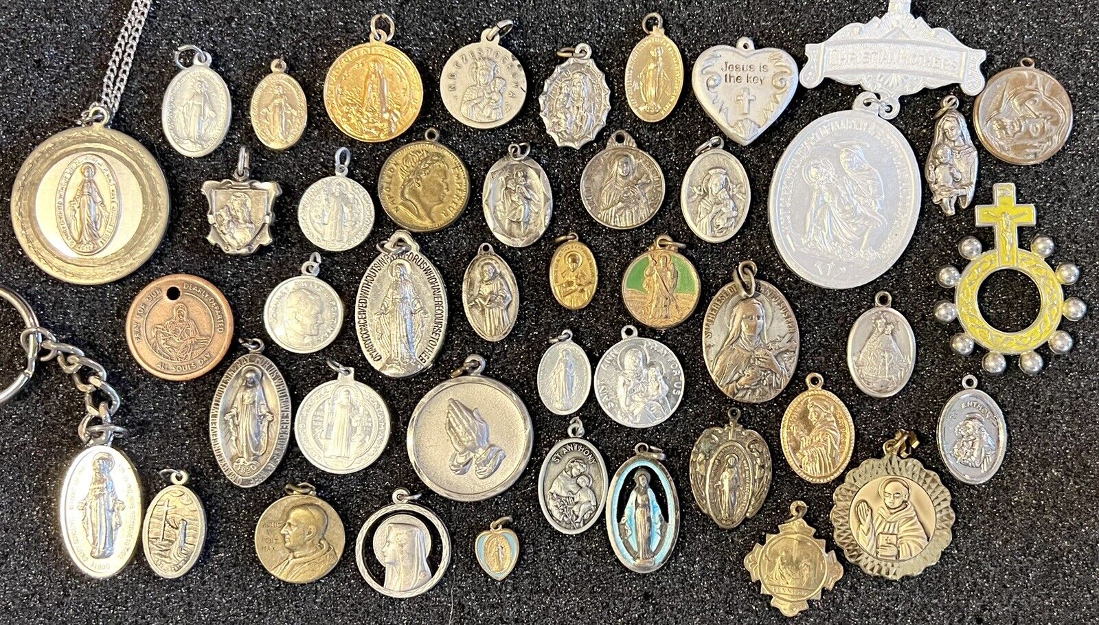 LOT OF 43 Mixed Vintage Christian Catholic Religious Medals Medallions Pendants