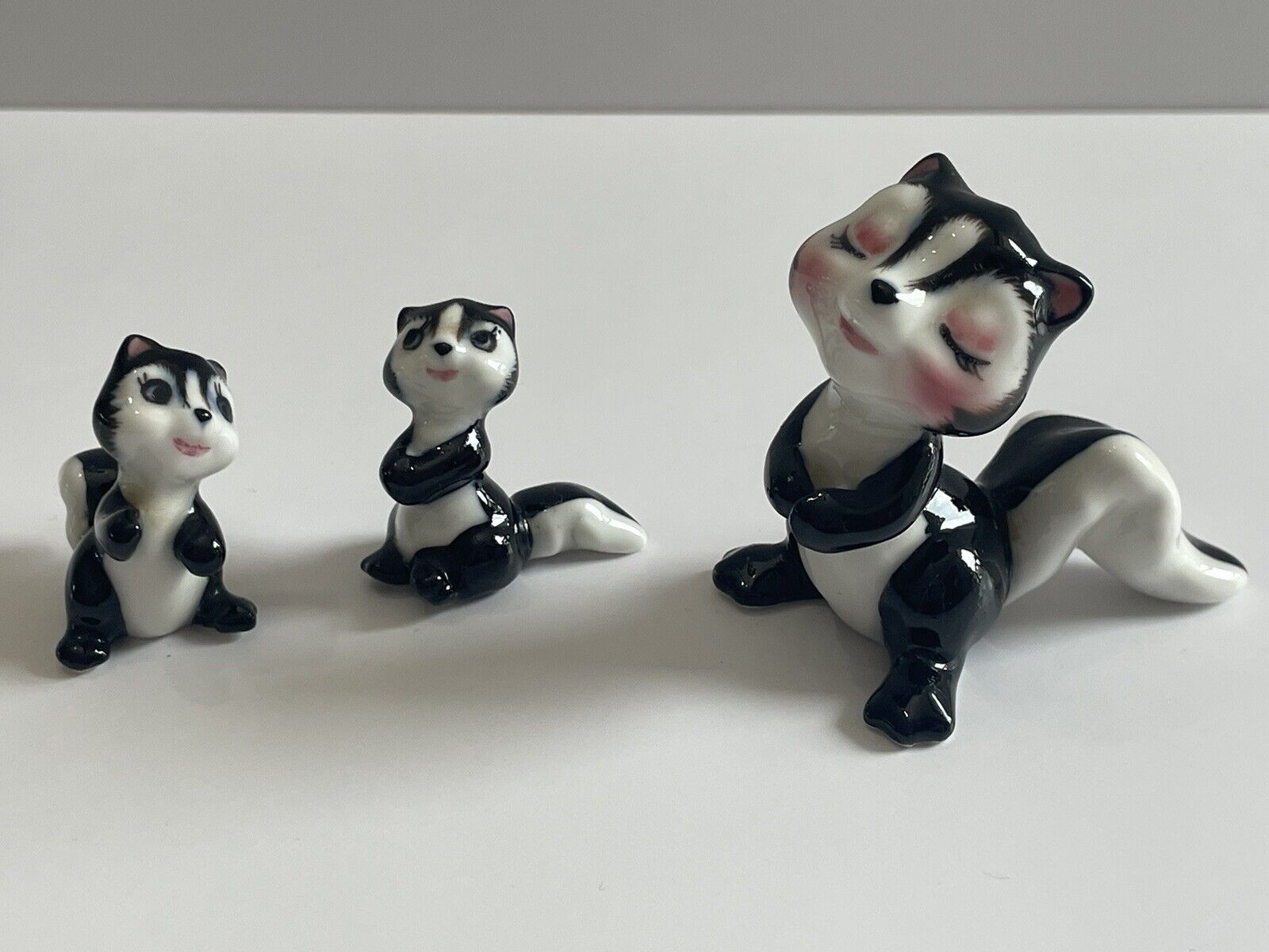 Vintage Bone China Miniature Skunk Family SET OF 3 Mama 2” H & Babies 1” H Japan