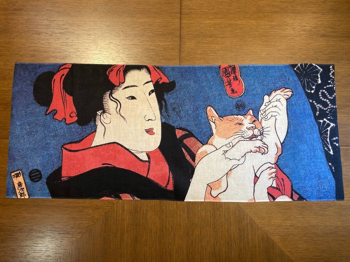 Kuniyoshi Utagawa Beauty & Cat Tenugui Towel 29 x 13.7\