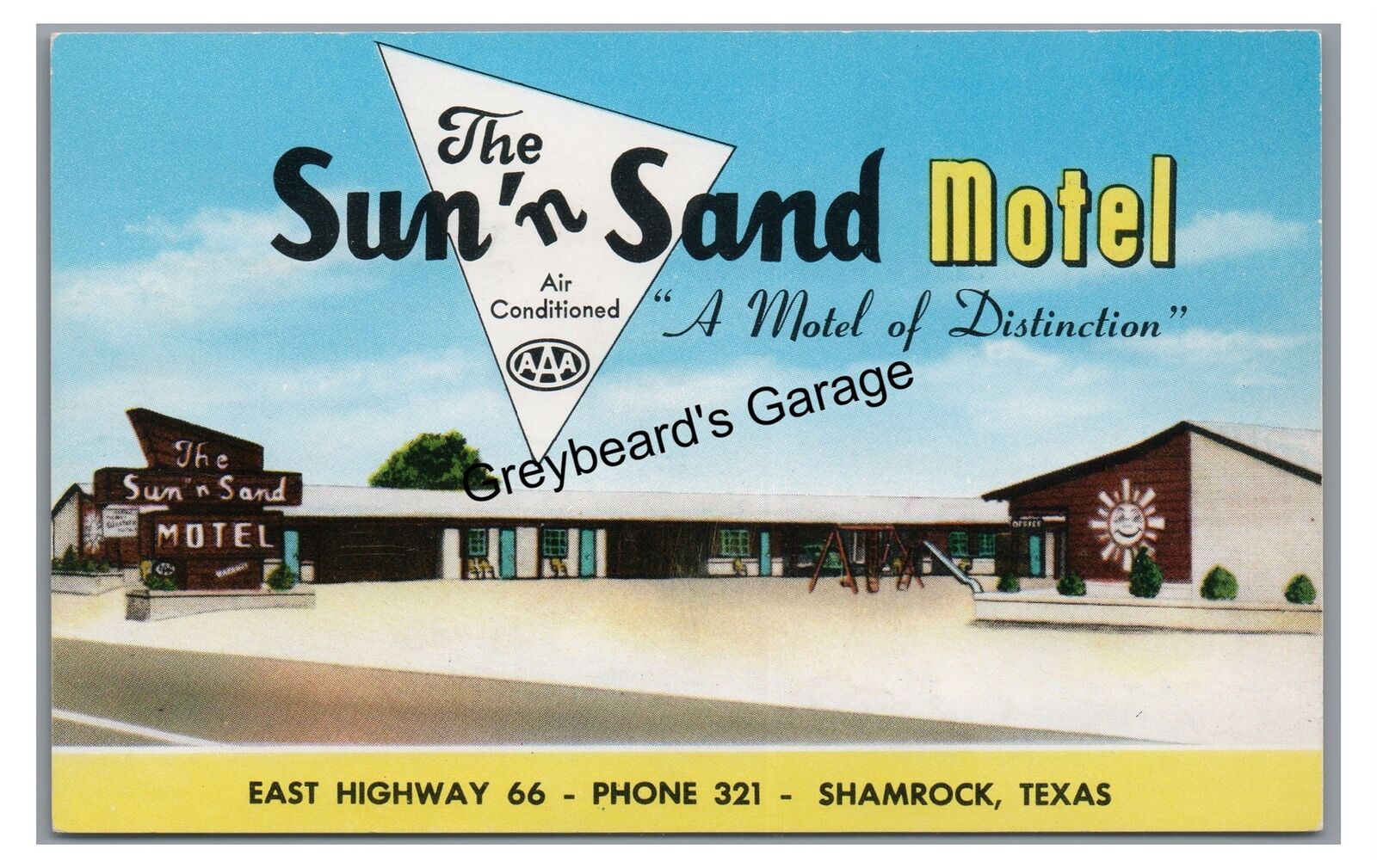 Sun N Sand Motel Highway US ROUTE 66 SHAMROCK TX Texas Roadside Vintage Postcard