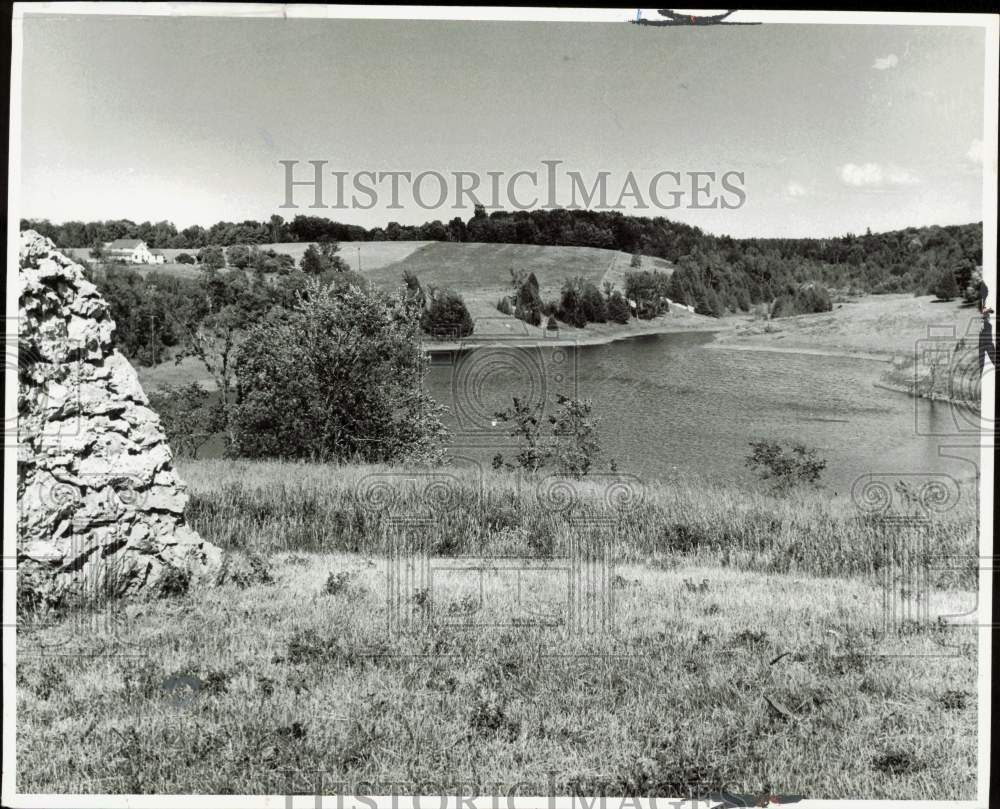 1965 Press Photo View of Sunken Lake in the Lower Peninsula of Michigan