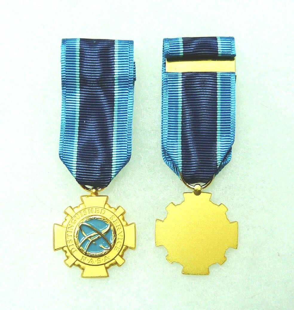 NASA, Space Agency, Distinguished Service Medal, type 2, miniature