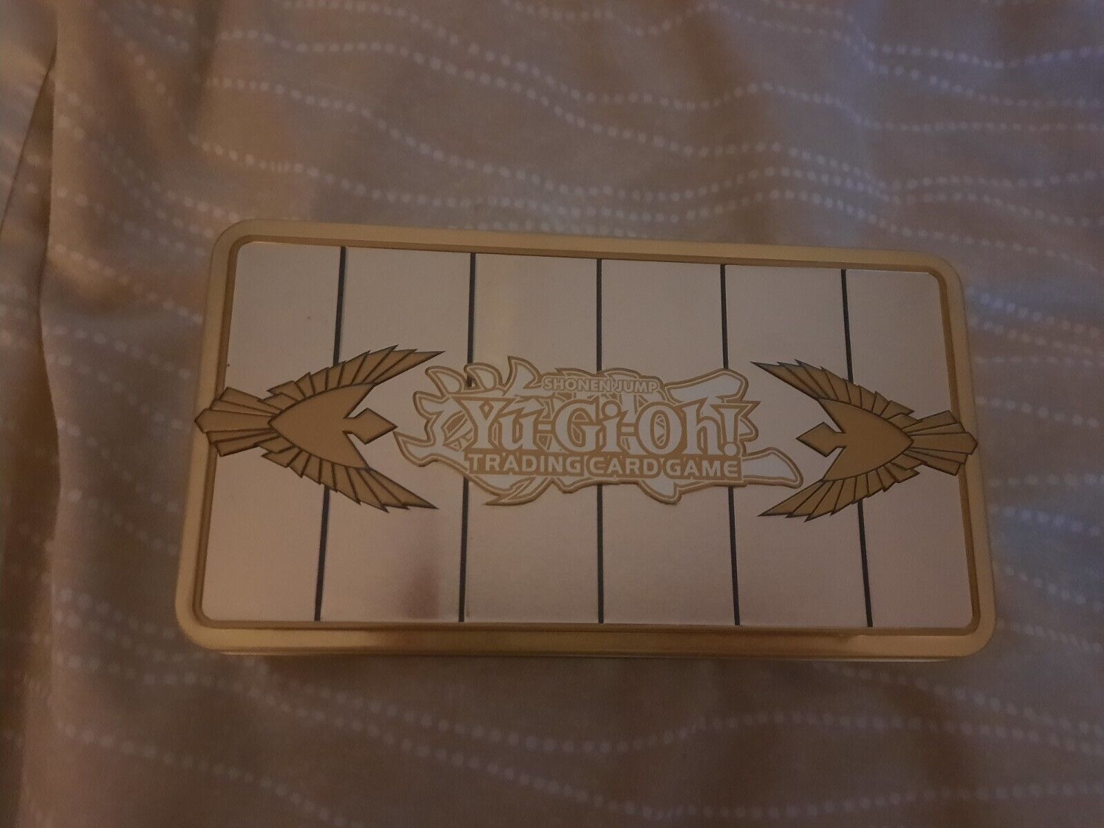 GOLD SARCOPHAGUS MEGA TIN  2019 - STORAGE TIN ONLY - NO CARDS - Holds 400+ Cards