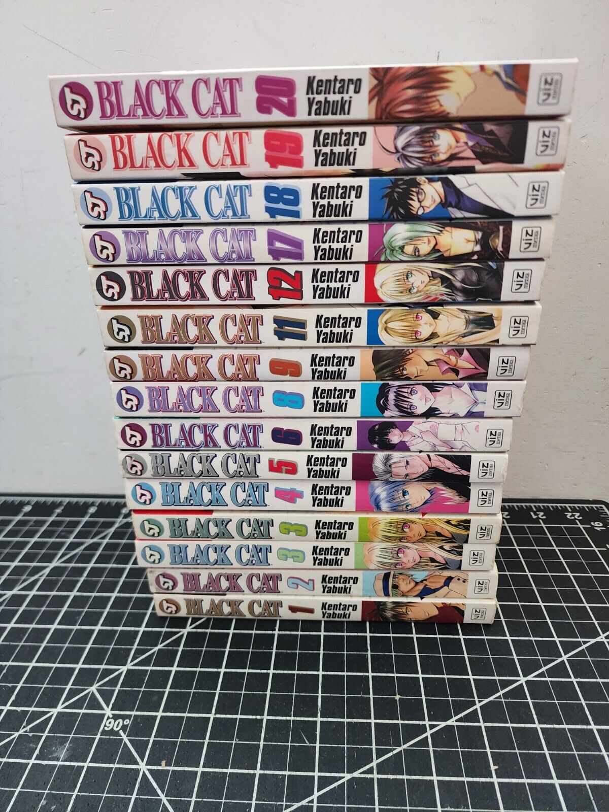 Lot of 15 BLACK CAT Mangas Volumes 1 2 3 3 4 5 6 8 9 11 12 17 18 19 20 English
