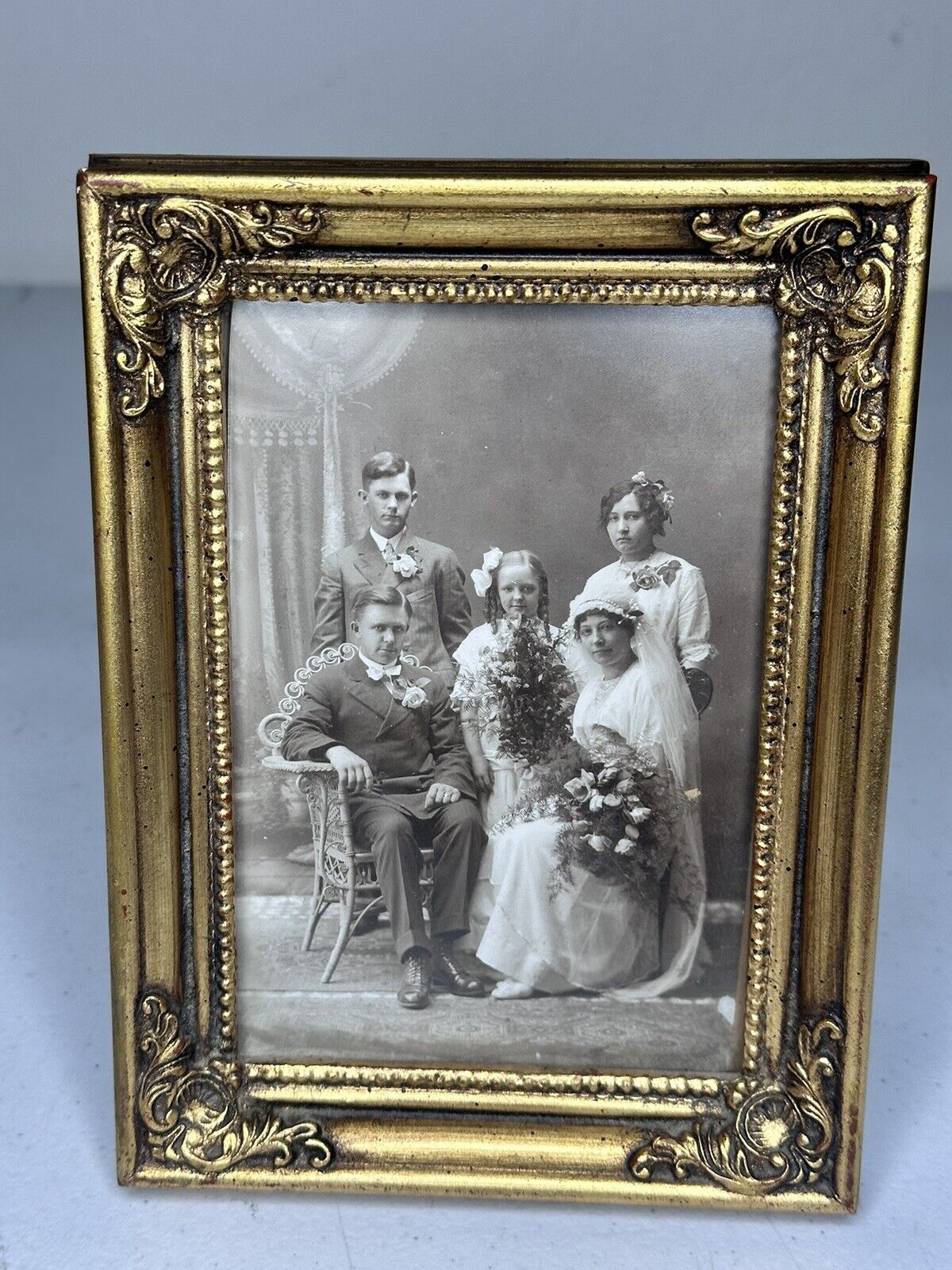 Antique Victorian Family Portrait In Ornate Gold Frame – Timeless Elegance