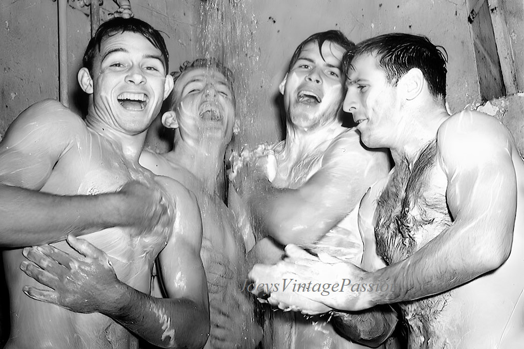 1940\'s Four Nude Men Shower Fun Navy WW2 Gay Interest 4\