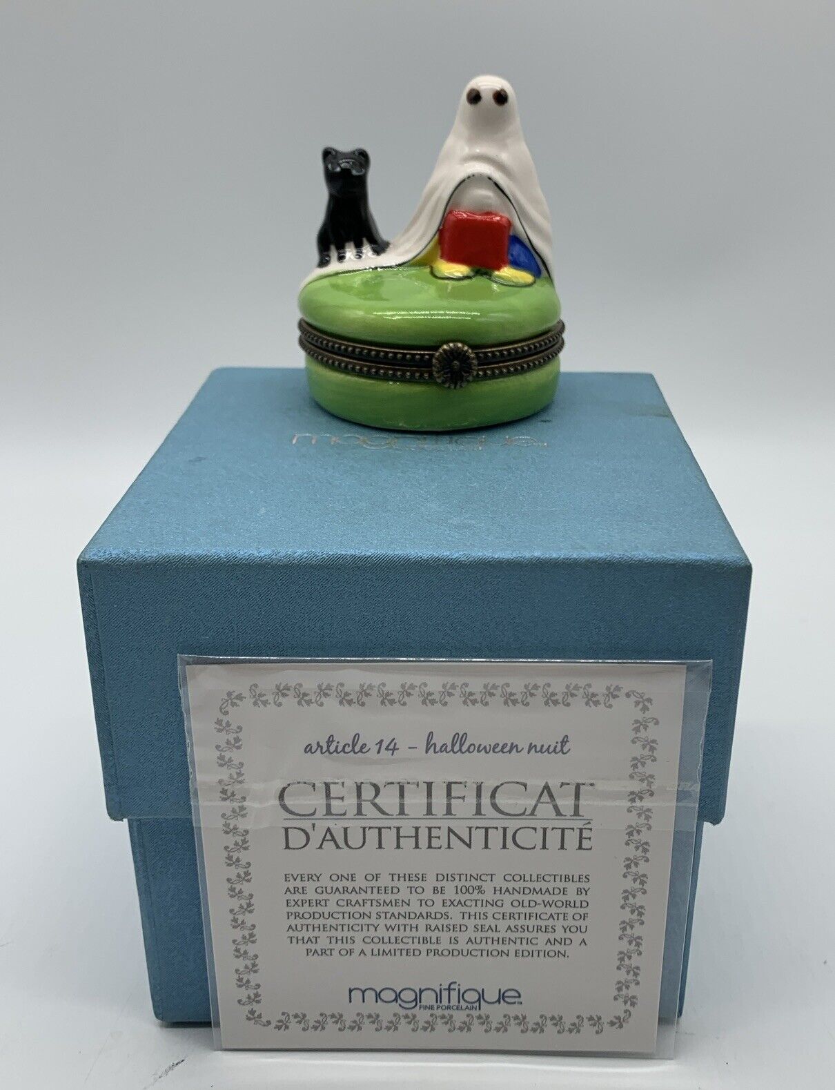 Magnifique Art Form Porcelain Halloween #14 Tricket Box Black Cat Ghost COA Box