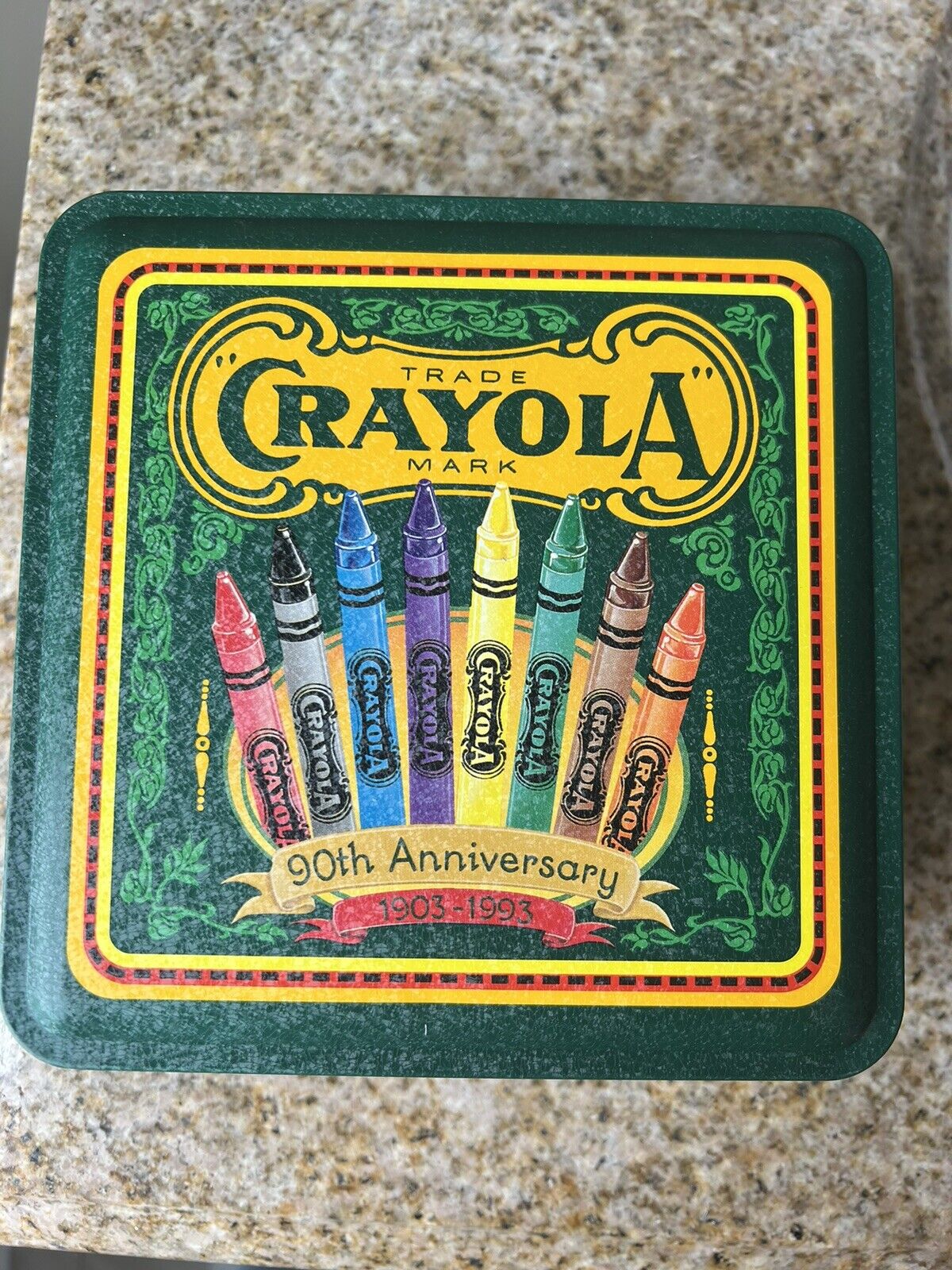 Vintage 1993 90th Anniversary Crayola Collector Tin w/ Box of 64 Crayons Unused