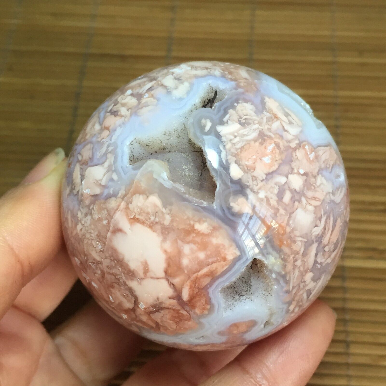 266g Natural red cherry blossom agate Geode Sphere Crystal Ball Healing 350