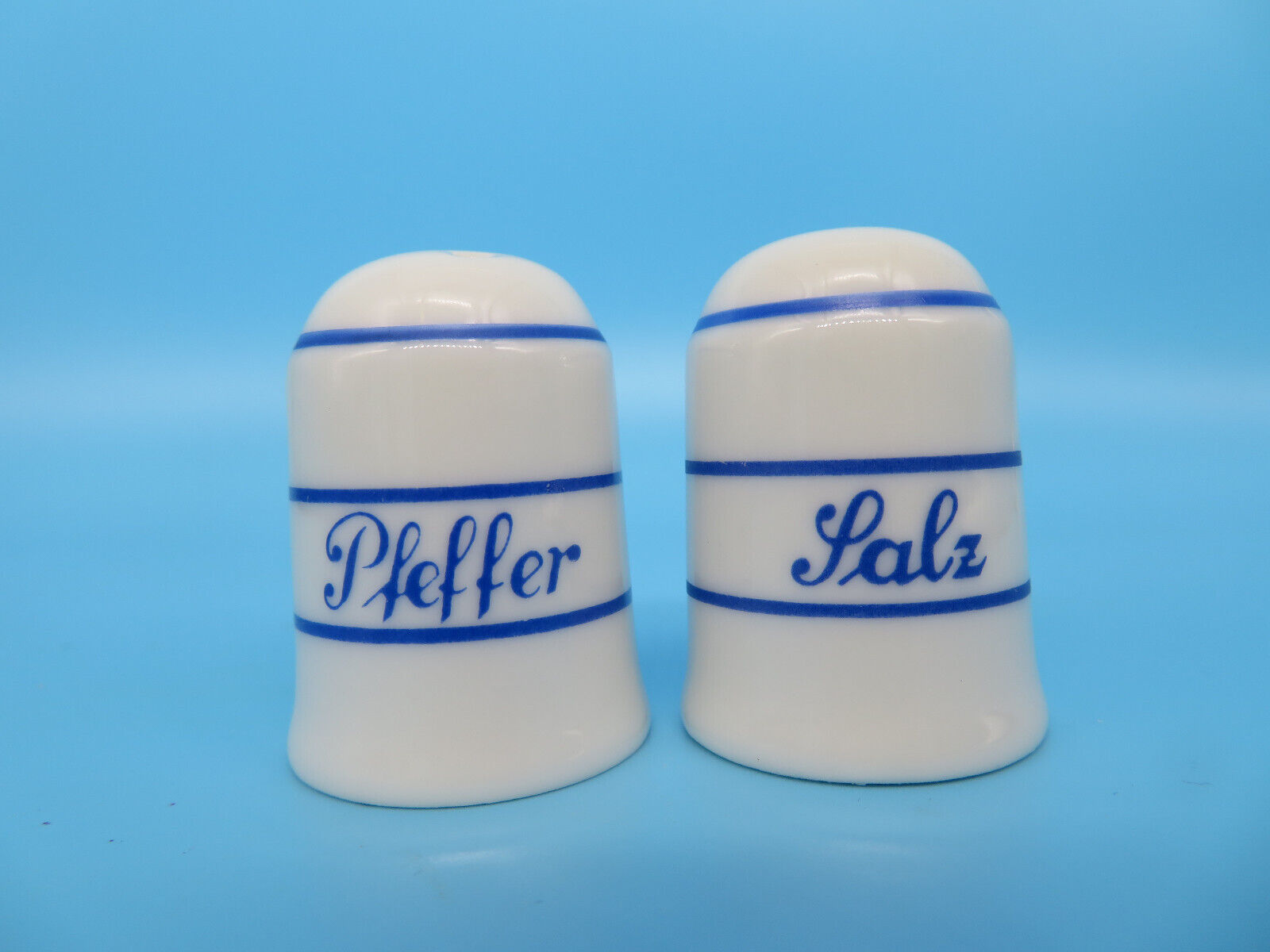 Vintage Reutter Germany Salz Pfeffer Salt Pepper Shakers Blue Stripes w/Stoppers