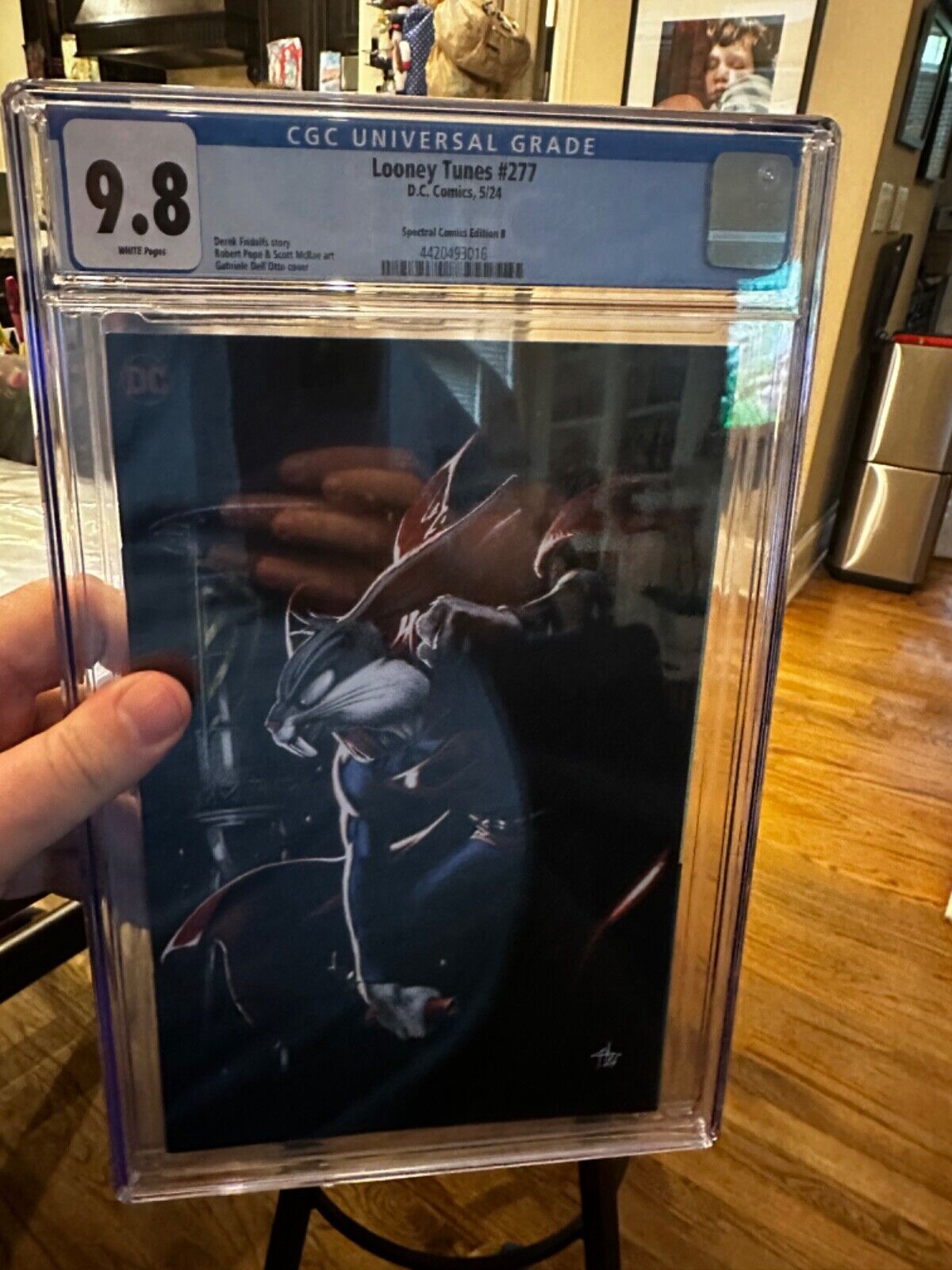 Looney Tunes #277 CGC 9.8  Gabriele Dell’Otto Bugs Bunny Superman Variant