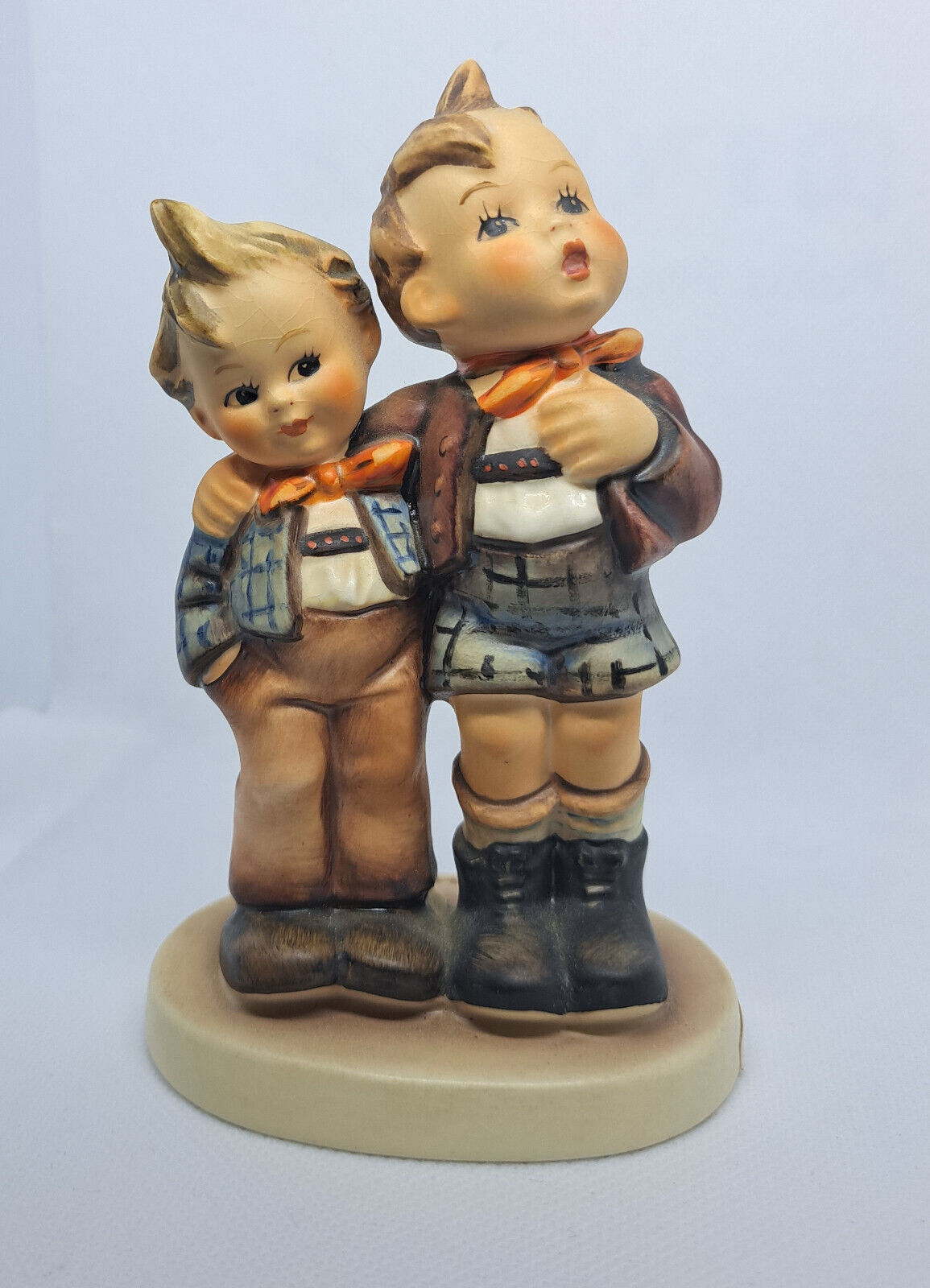Max & Moritz  No. 123  Goebel Hummel Figurine TMK 5   Near Mint