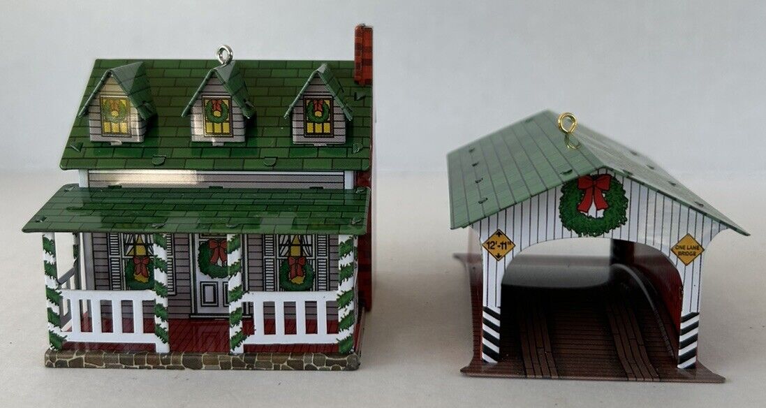 Christmas Ornament Grandmothers House Town & Country Series Hallmark Keepsake