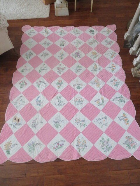 BEAUTIFUL Old QUILT 48 STATES Names FLOWERS Pink White Hand Stitched  72 X 93