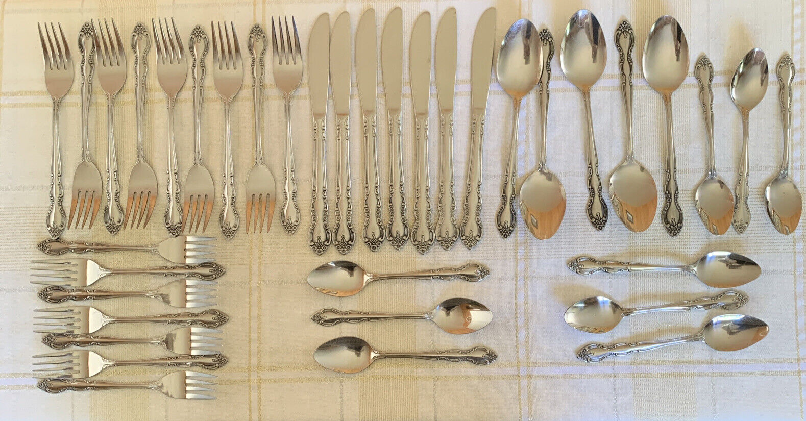 FLEURETTE Imperial Intl IIC Inox Flatware 37 Pcs IMIFLE Stainless Disc Floral