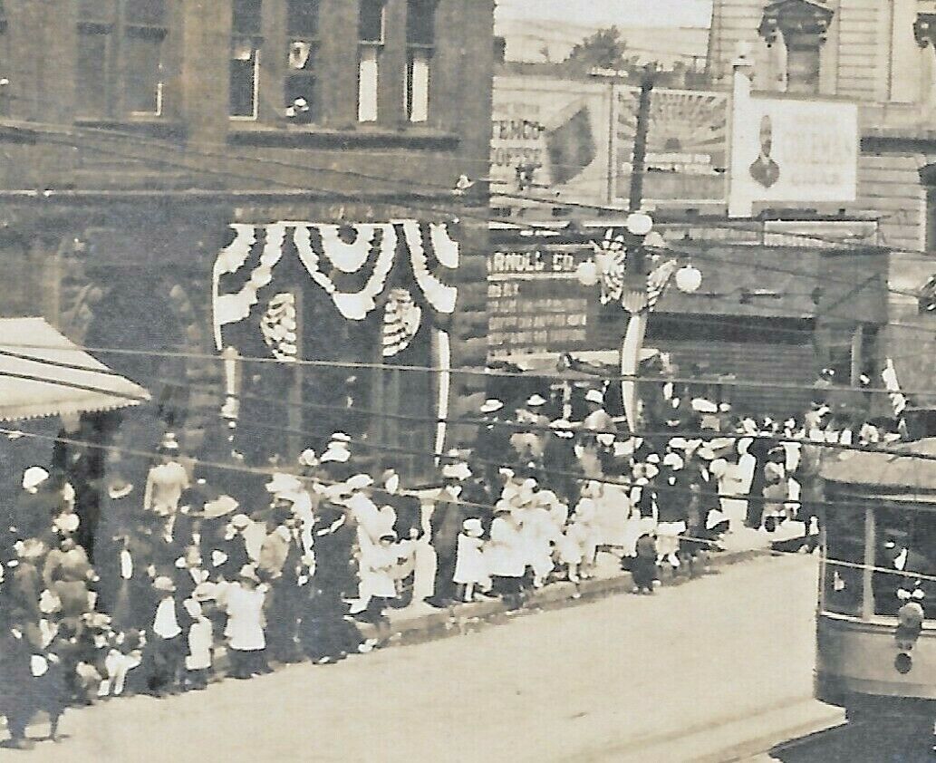 1918 grand rapids MI streetcar @ downtown Parade? rppc WW1 ARMISTICE? Michigan
