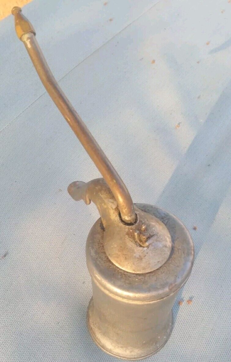 Vintage Eagle Oil Can Thumb Trigger Hydraulic Pump Oiler Made In USA