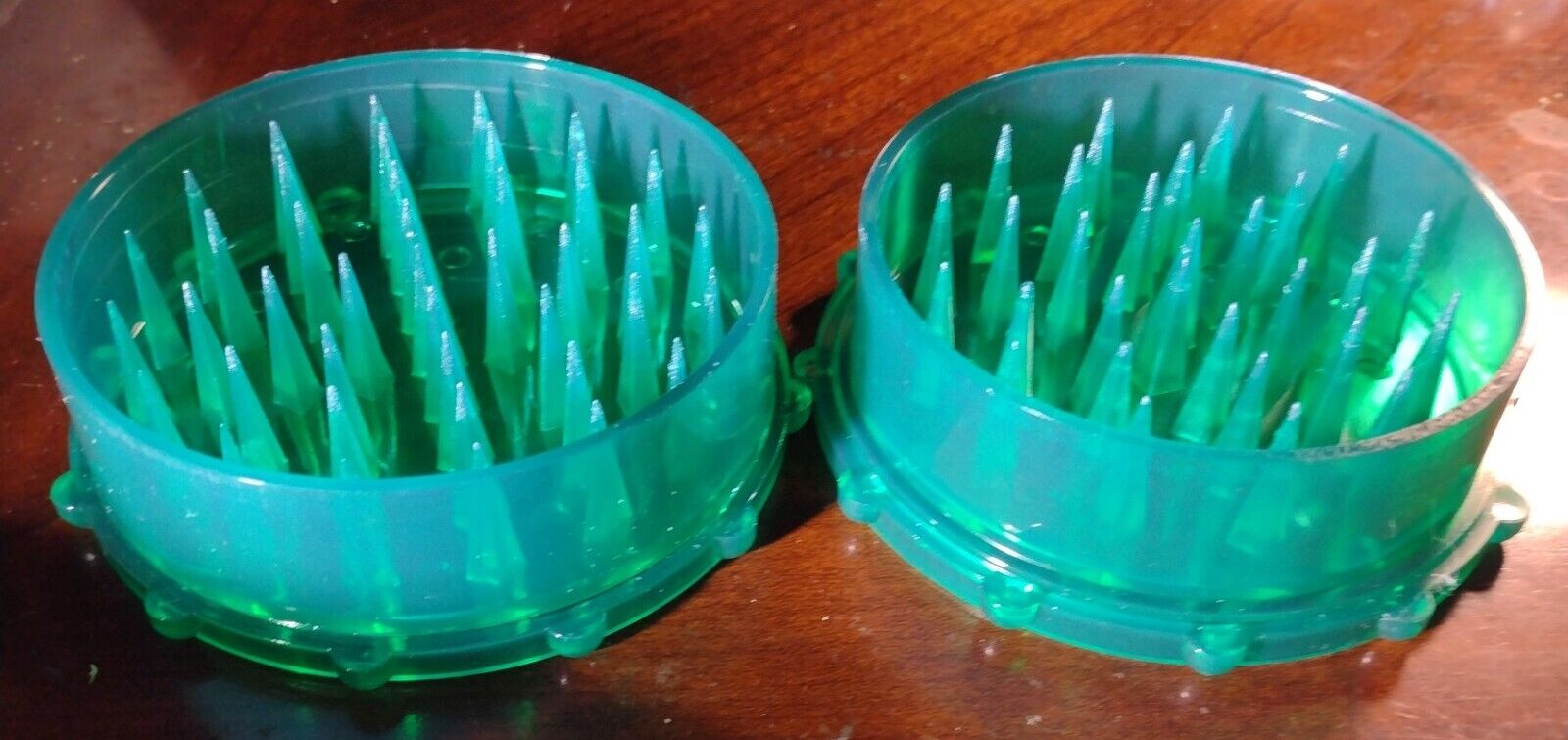 Jumbo Herb Grinder 100mm/4 inches Acrylic 2pc Green