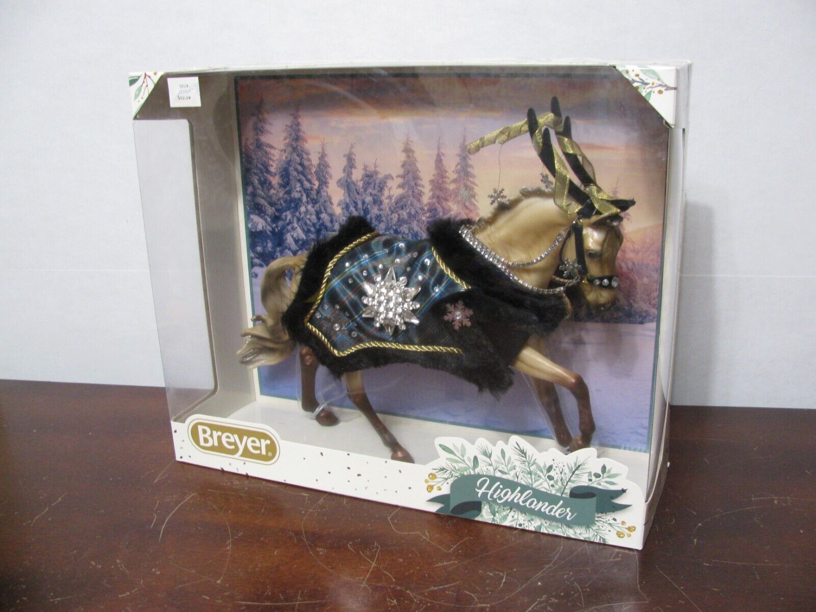 Breyer Traditional 700126  2023 Holiday Christmas Horse Highlander NIB