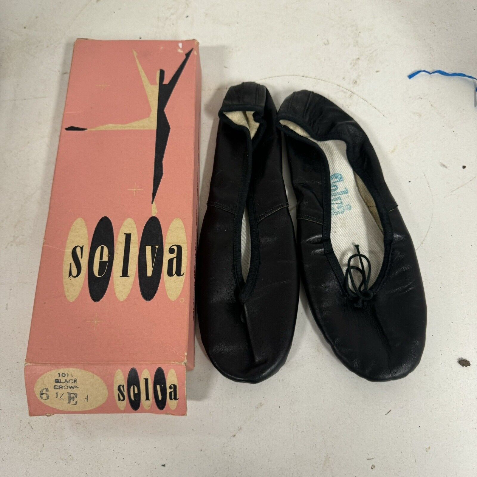 VTG 60s Ballerina SELVA Ballet black crown #1011 with Original Box sz 6.5e BH