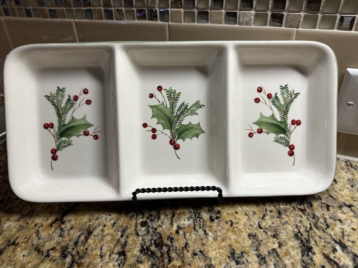 NEW LENOX HOLIDAY GATHERINGS DIVIDED SERVER HOLIDAY BERRY TRELLIS