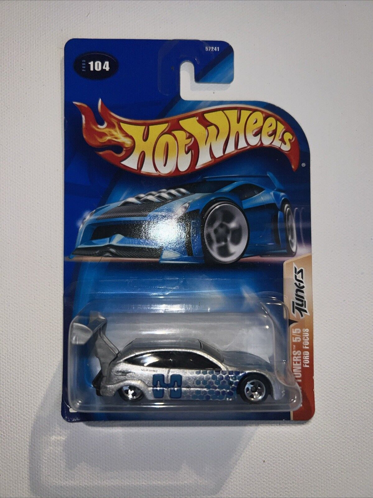 2003  Hot Wheels   Silver  FORD FOCUS  Huge Wing   Tech Tuners #104   HW5-060724