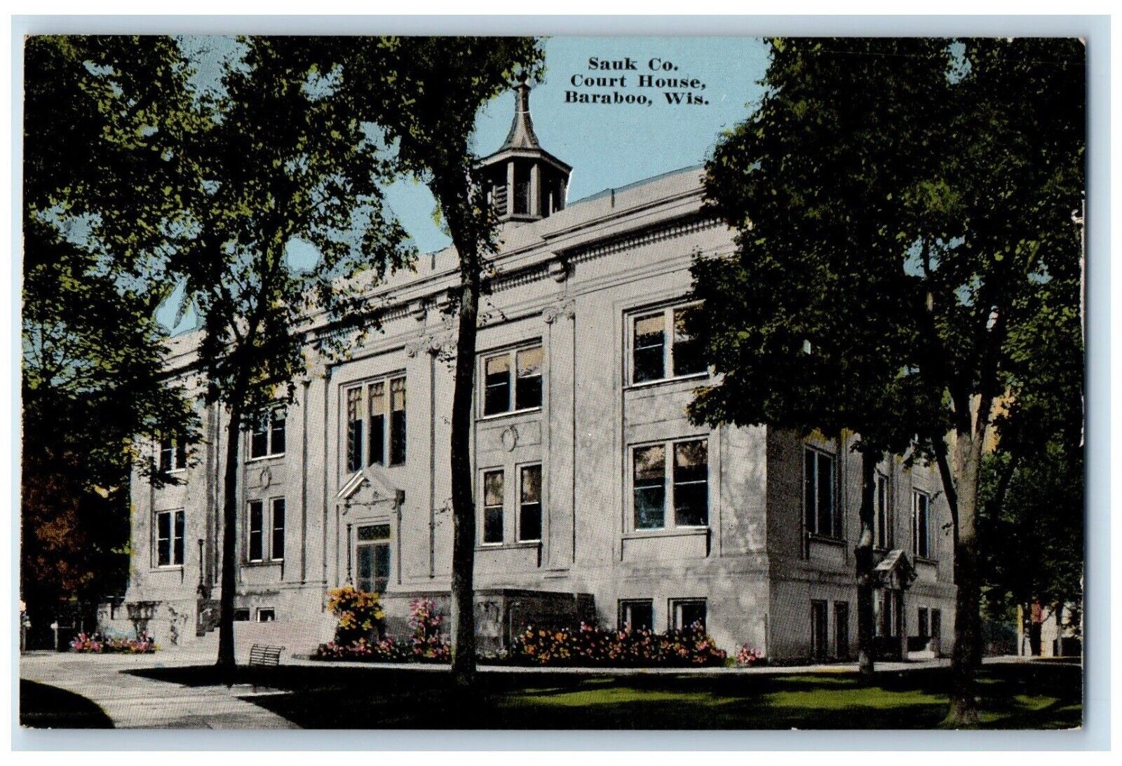 c1910 Sauk Co. Court House Exterior Building Baraboo Wisconsin Vintage Postcard