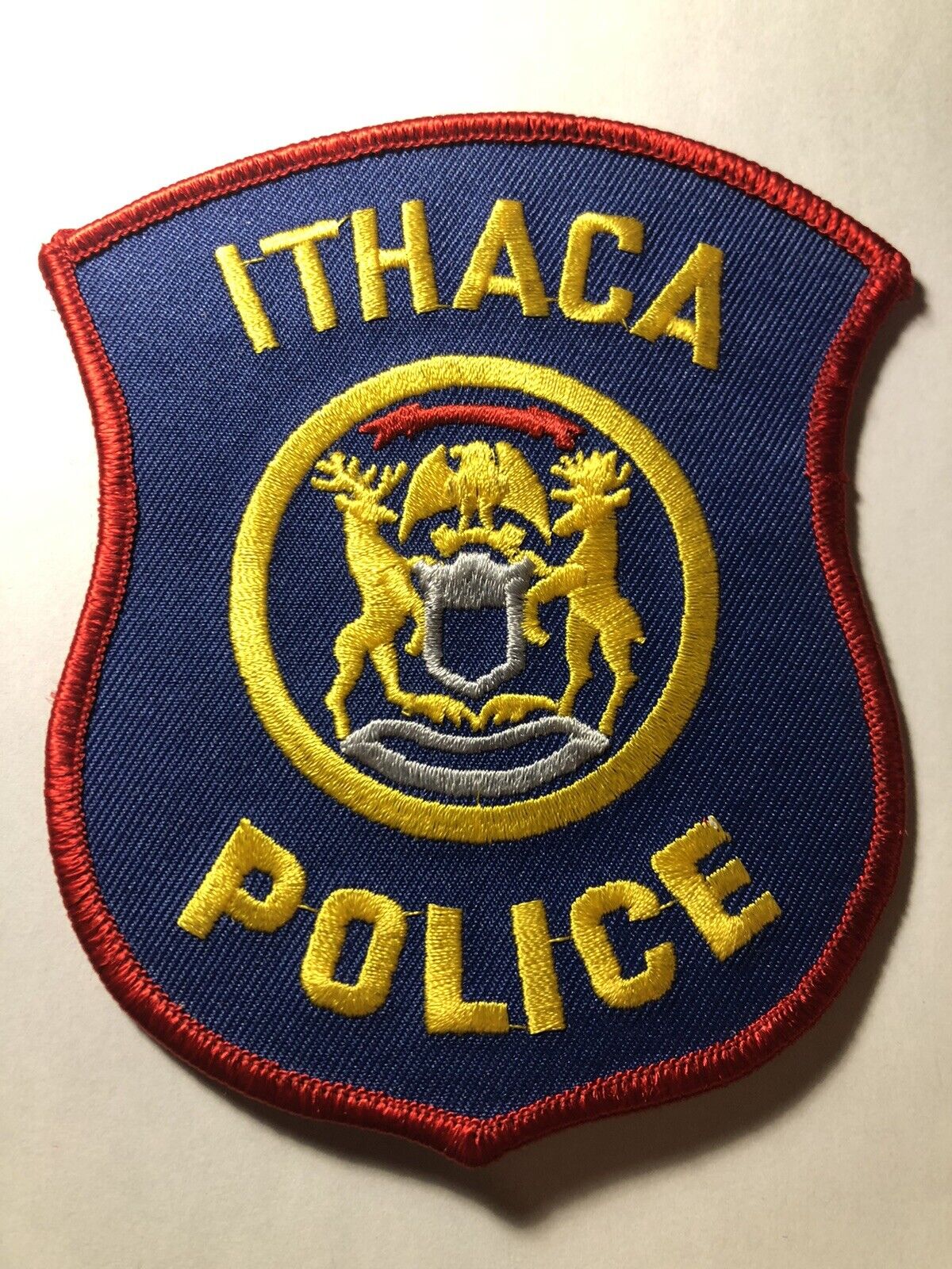 Ithaca Michigan Police Patch ~ RARE Color ~ Disbanded Agency