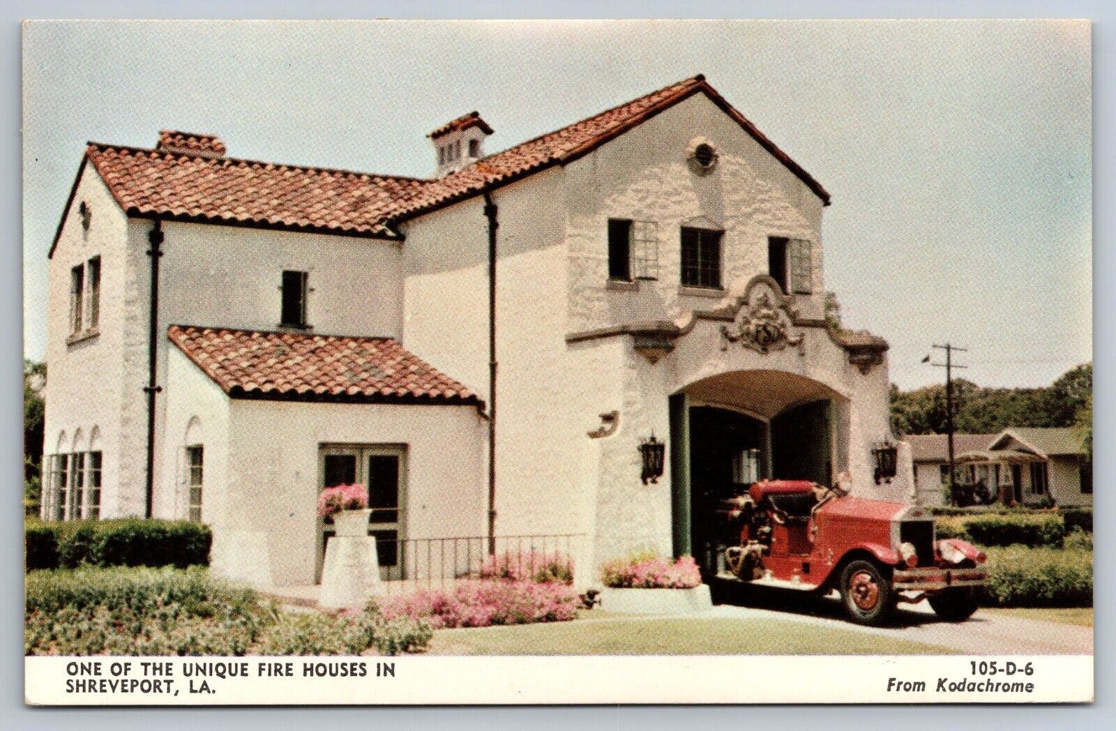 Fire House Shreveport w/ antique fire engine Louisiana Postcard
