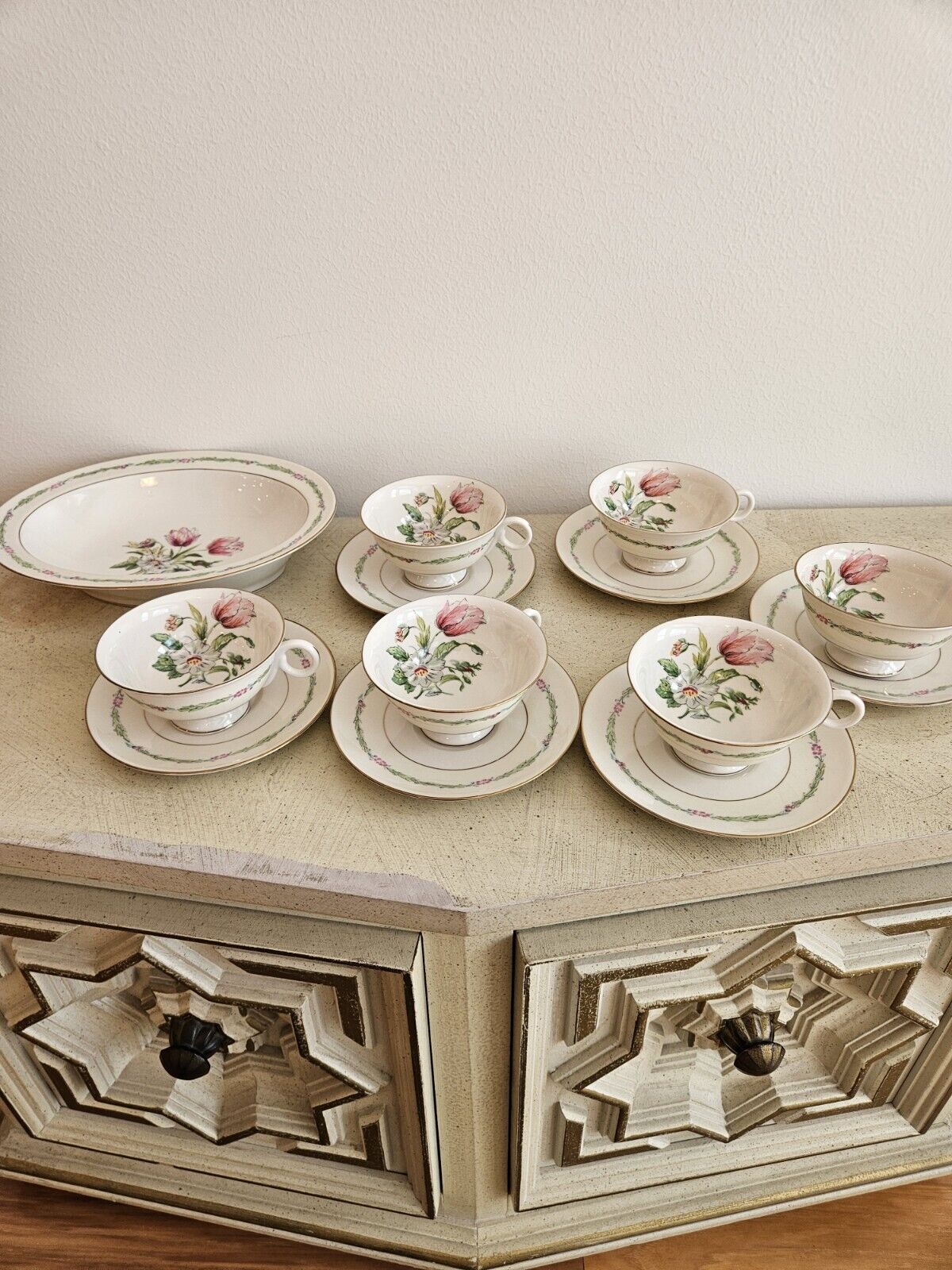 Set of 6 THEODORE HAVILAND Porcelain Cup & Saucer Sets- Garden Flowers 1 Plate