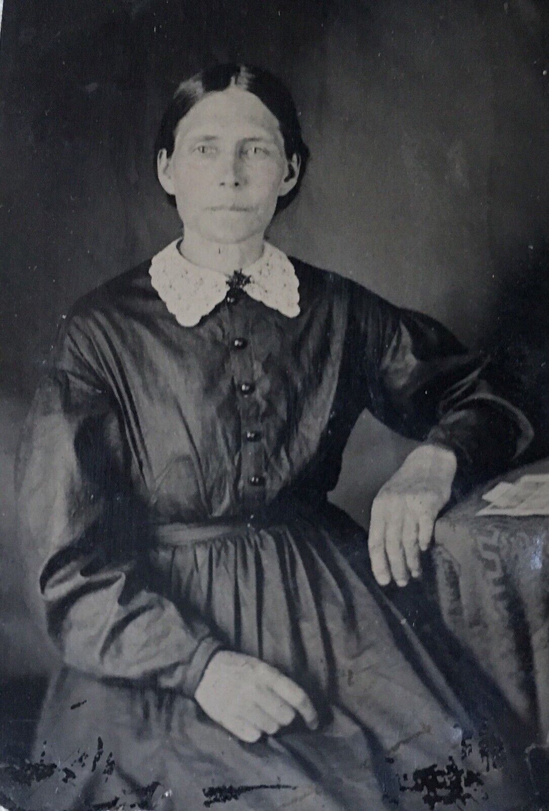 ANTIQUE AMERICAN Serious Lady Mother Classic Pose TINTYPE PHOTO