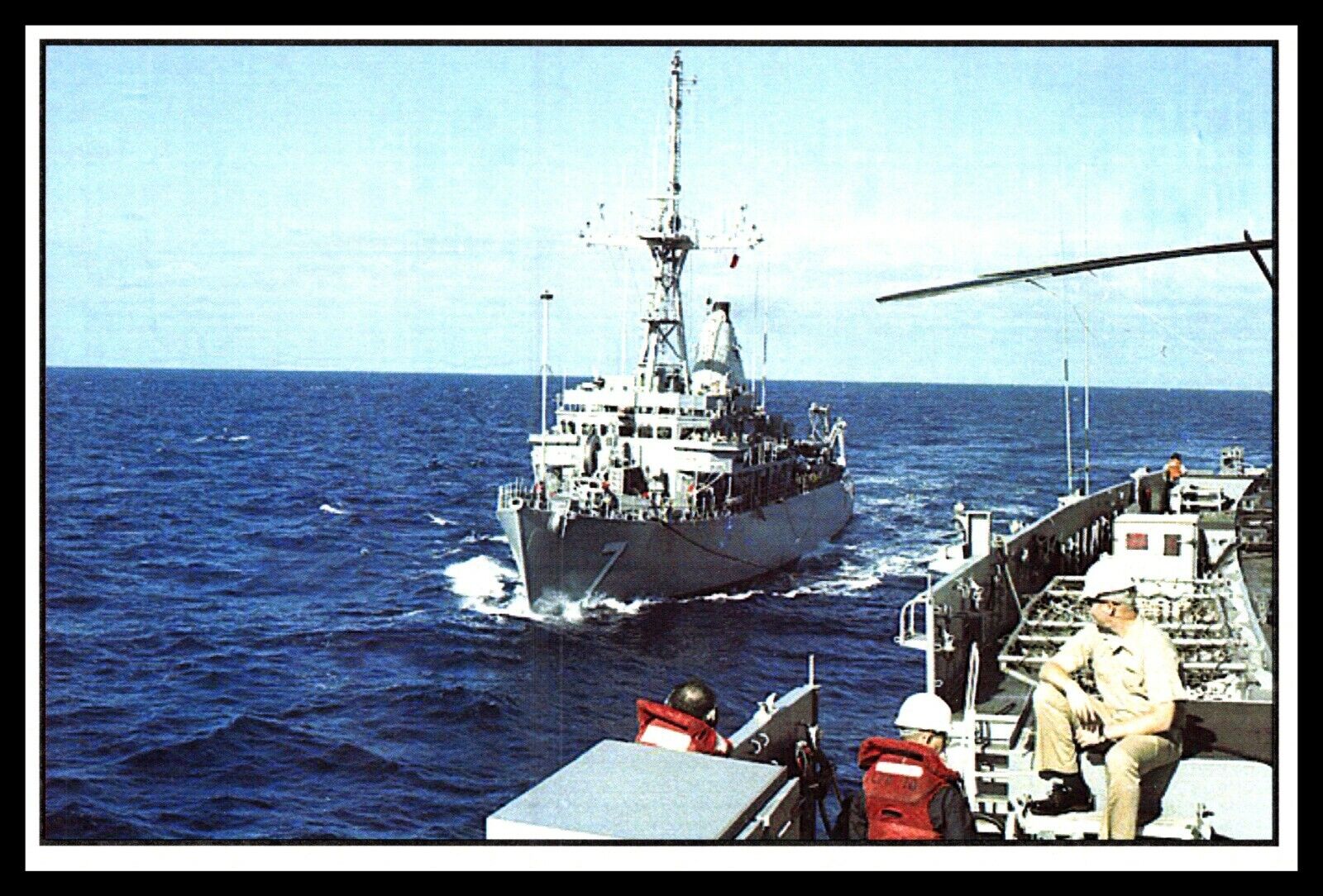 Postcard USS Patriot MCM-7