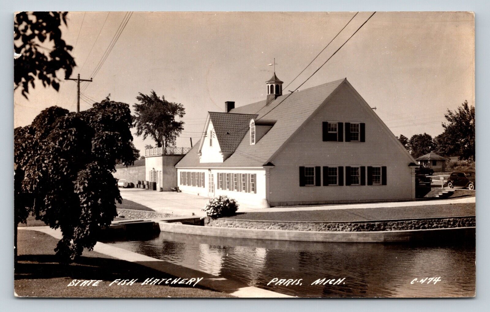c1940 RPPC State Fish Hatchery PARIS Michigan MI Classic Car VINTAGE Postcard