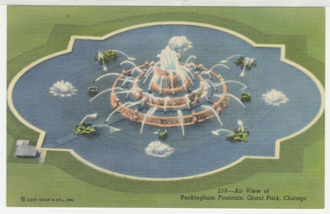 IL Postcard Buckingham Fountain In Grant Park - Chicago c1940s vintage G7