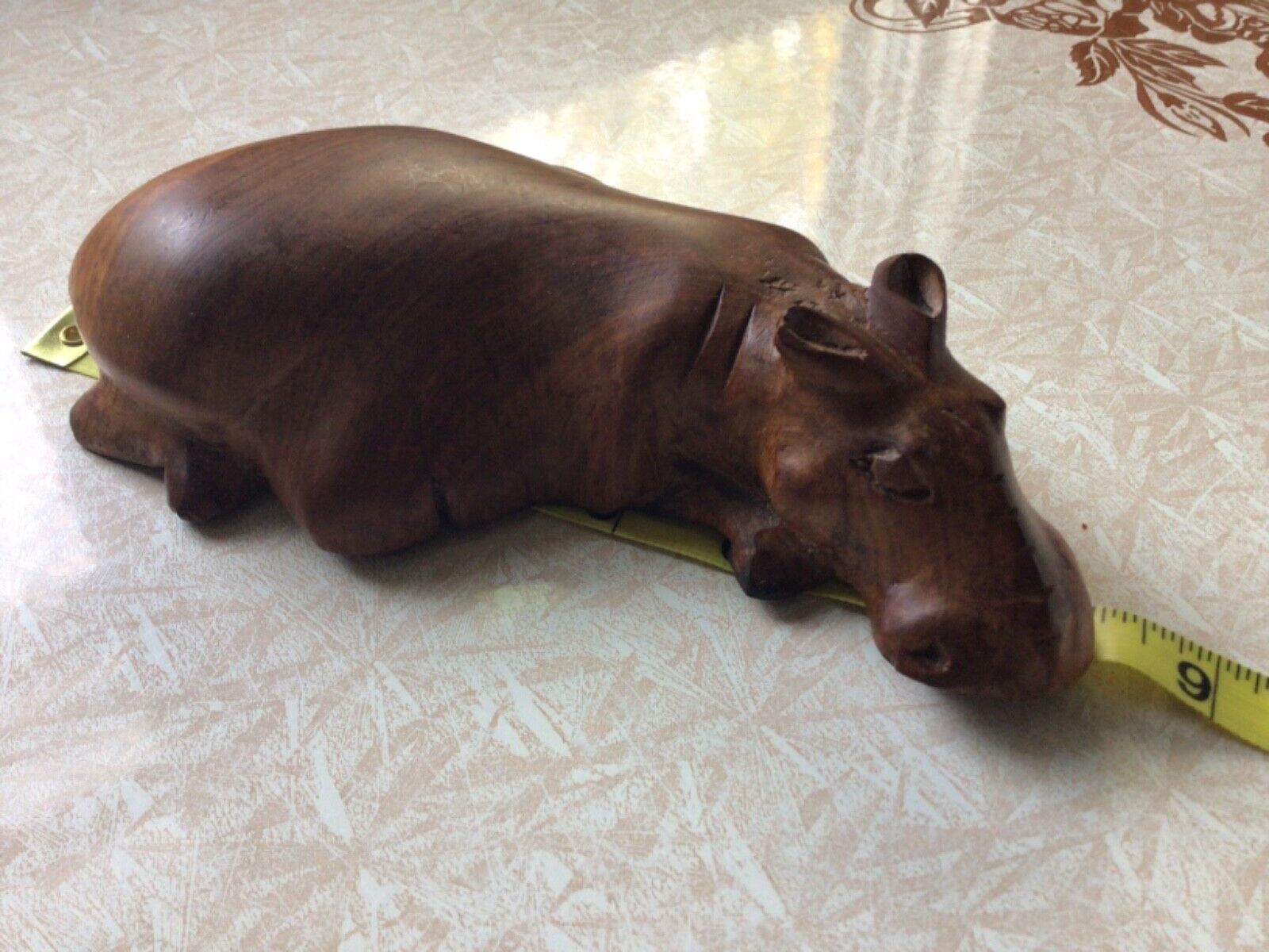 Relax/Chill House Hippo Vintage Wood Carved Single Piece Layin  8x2.5\