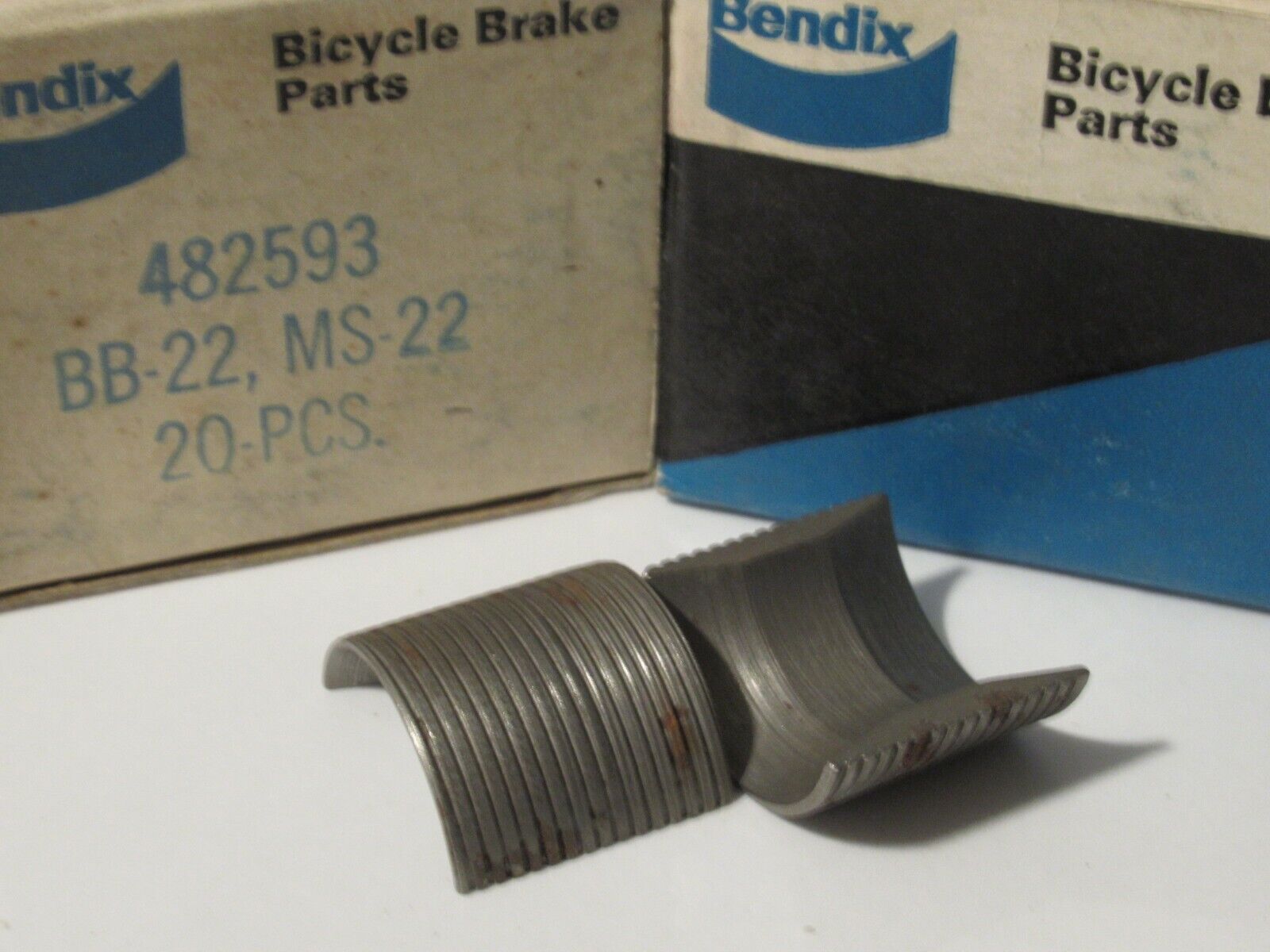NOS Bendix BB - 22  ms 22 brake shoes coaster brake hub bicycle schwinn